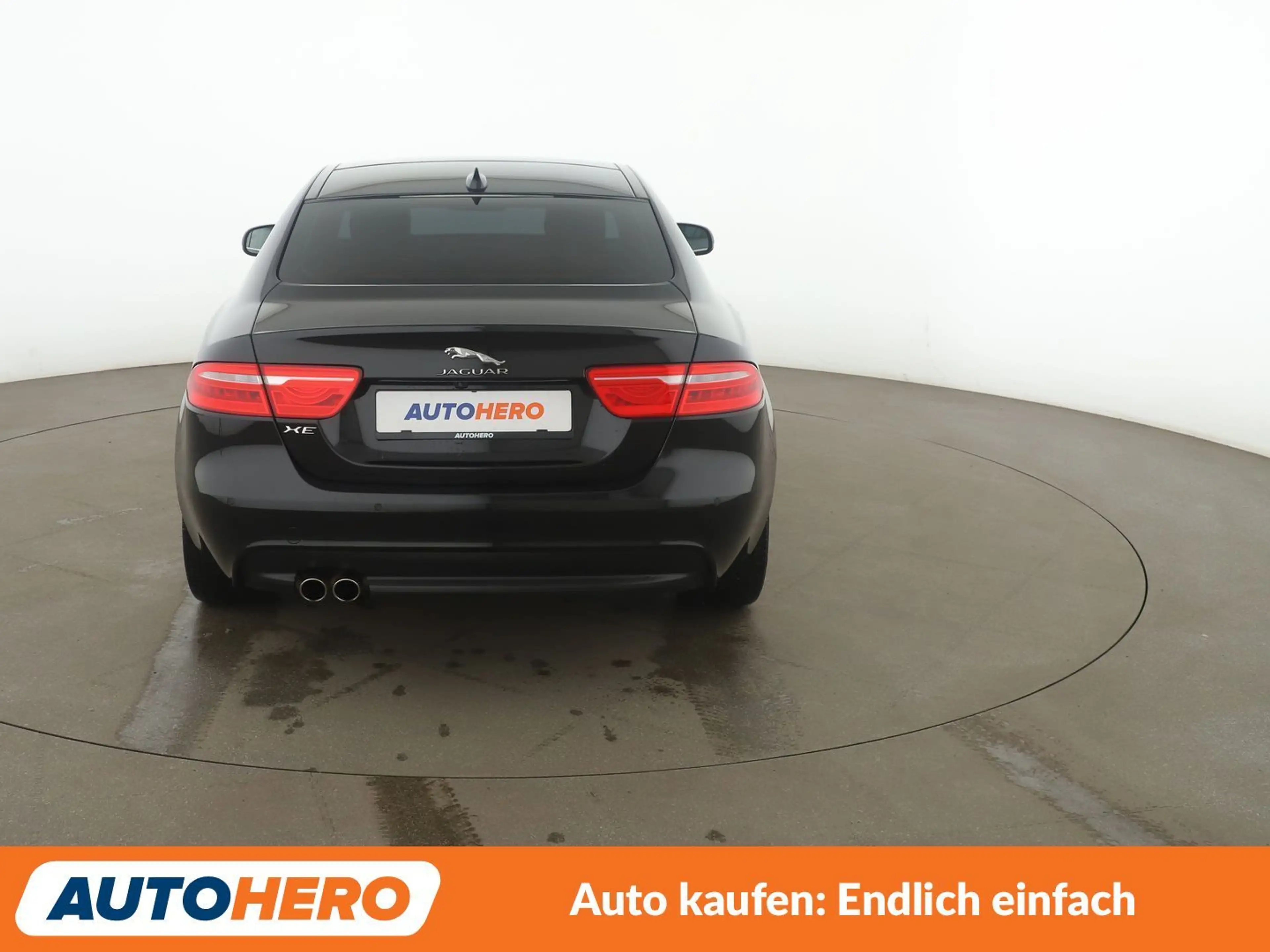 Jaguar XE 20d Prestige Aut*NAVI*XENON*TEMPO*CAM*PDC*SHZ* — photo 5
