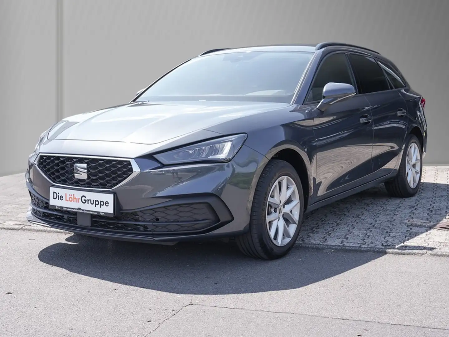 SEAT Leon ST 1,0 eTSI DSG Style,LED,Kamera,ACC Lenkrad/Si... Grau - 2