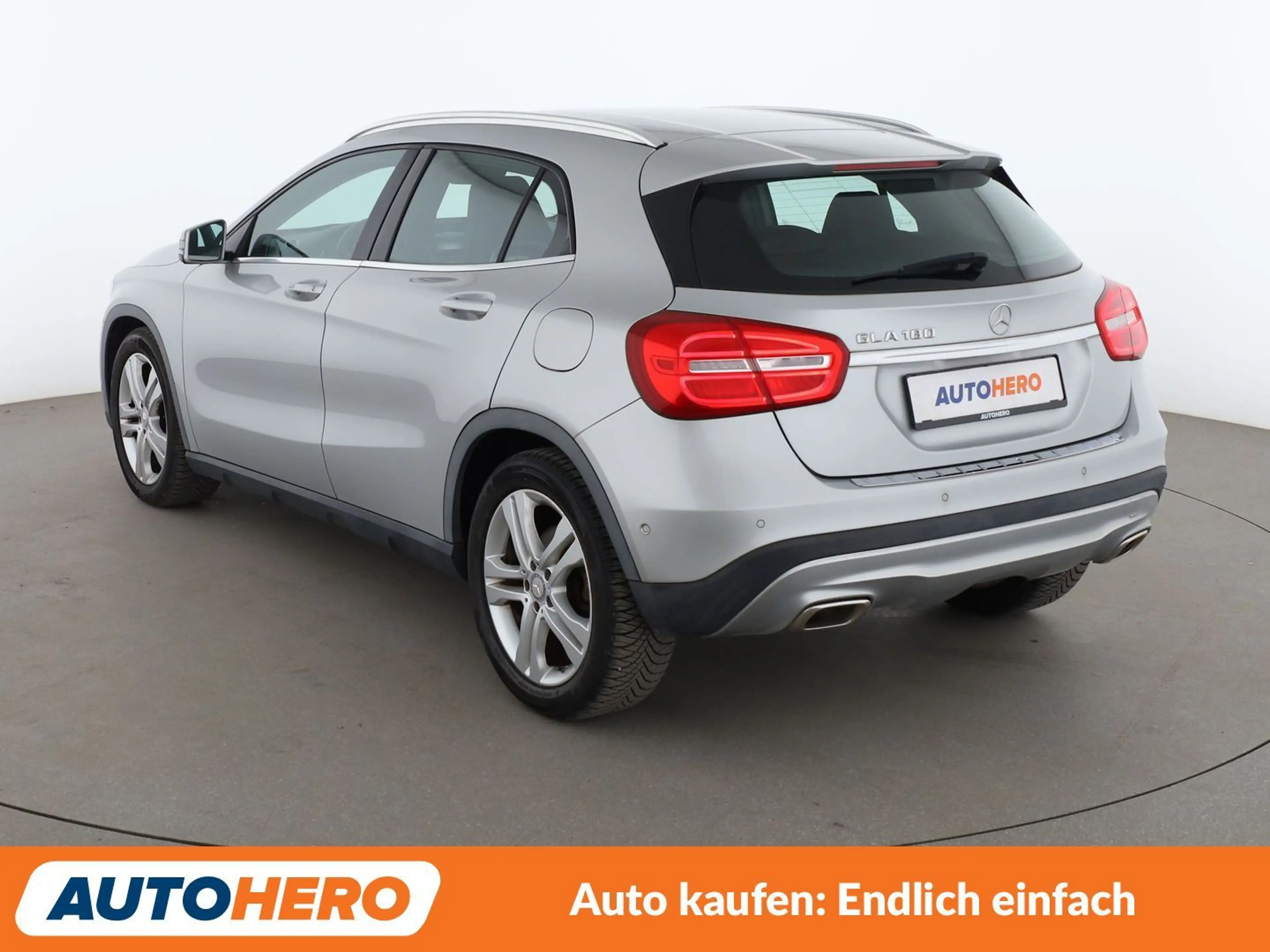 Mercedes-Benz GLA 180 Urban Aut.*XENON*TEMPO*PDC*SHZ*KLIMA*GARANTIE* — photo 4