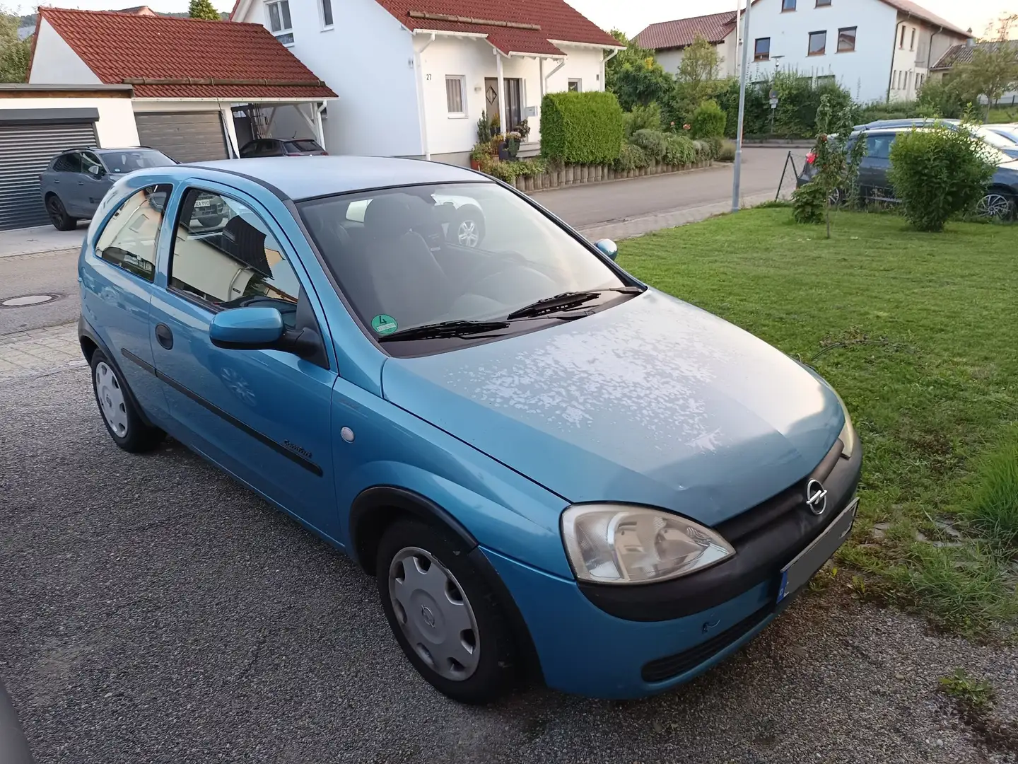 Opel Corsa 1.2 16V Comfort - 2