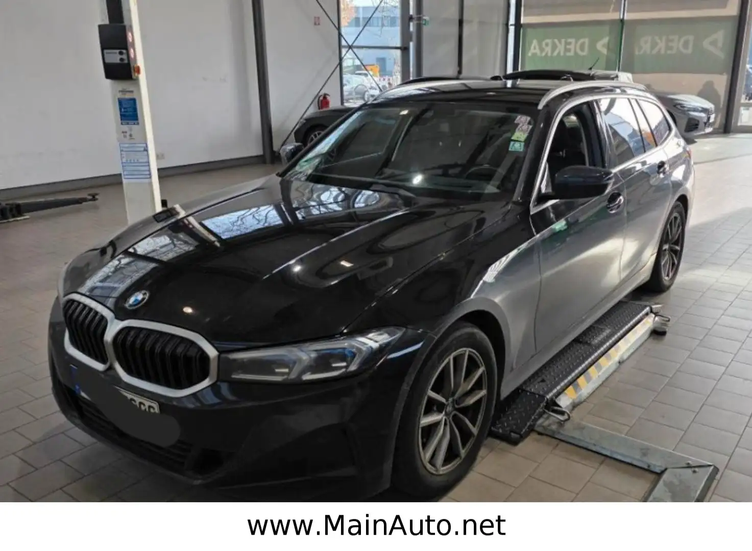 BMW 318 d FACELIFT/WIDESCREEN/Aut/SportSitze/ACC/HiFi Schwarz - 1