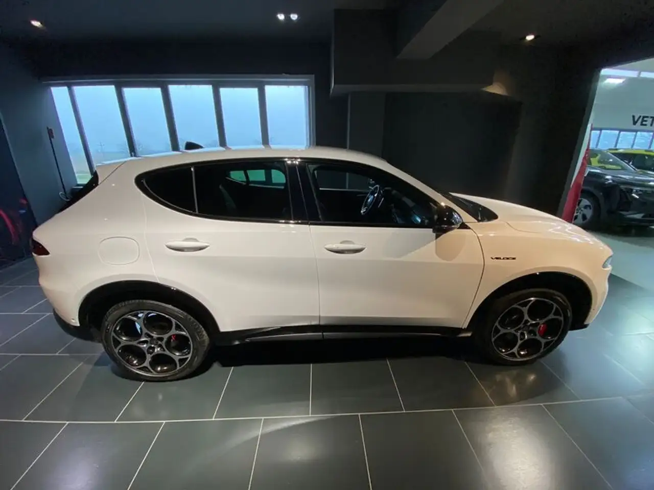 Alfa Romeo Tonale 2025 — фото 13