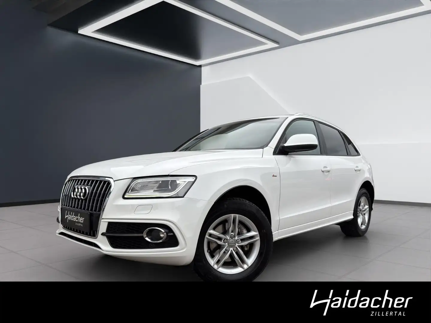 Audi Q5 AUT Weiß - 1