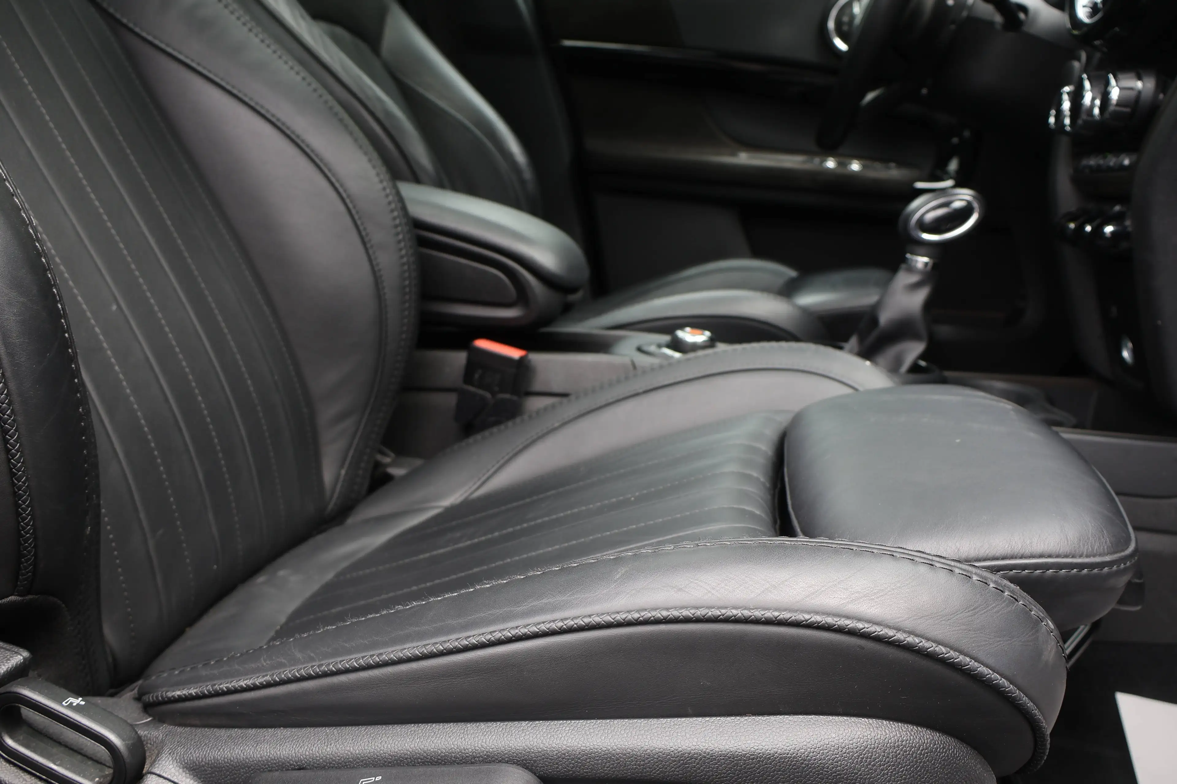 MINI Cooper SE Countryman 1.5A PHEV Cooper SE ALL4 Pano Leder Head-Up Garantie* — photo 8
