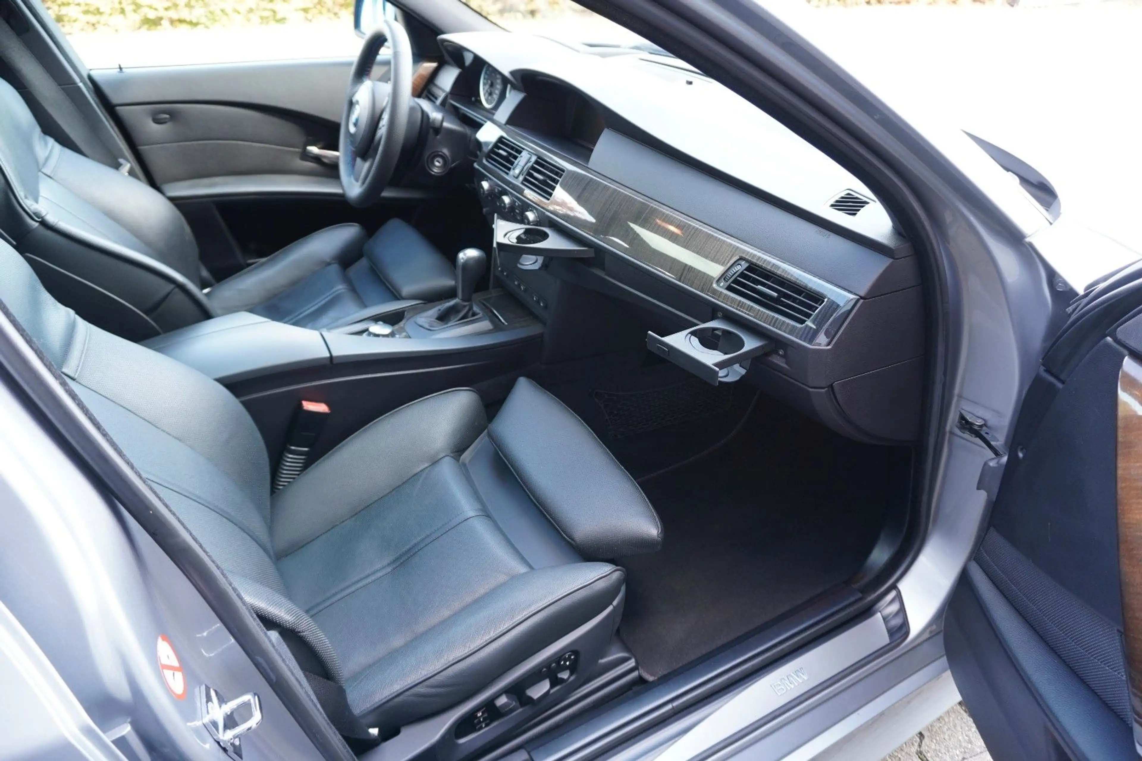 BMW 545 i E60 M-PAKET*19ZOLL*VOLL*Belüft.Einzelstück* — photo 15