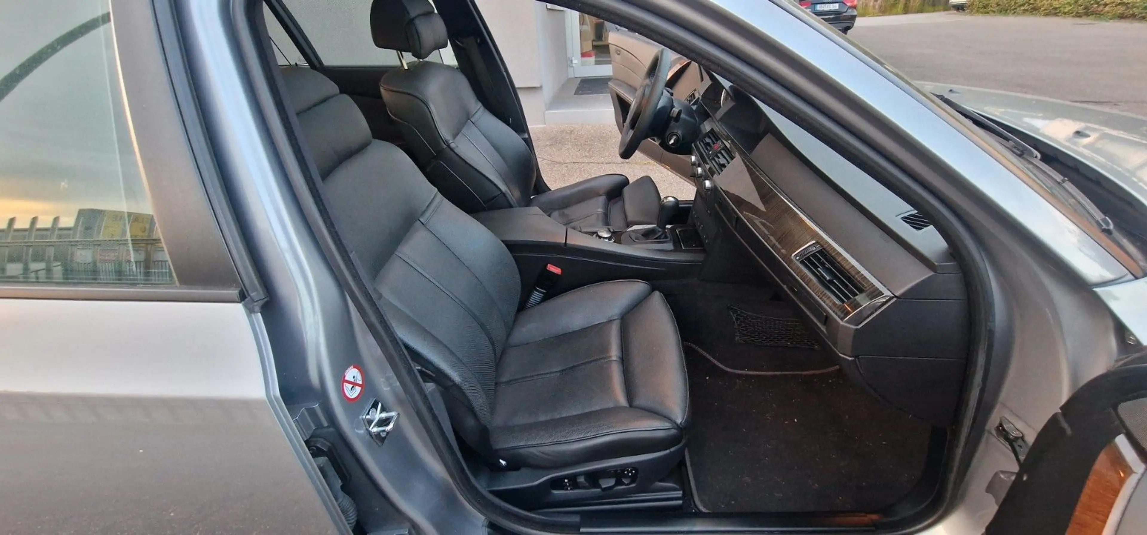 BMW 545 i E60 M-PAKET*19ZOLL*VOLL*Belüft.Einzelstück* — photo 12