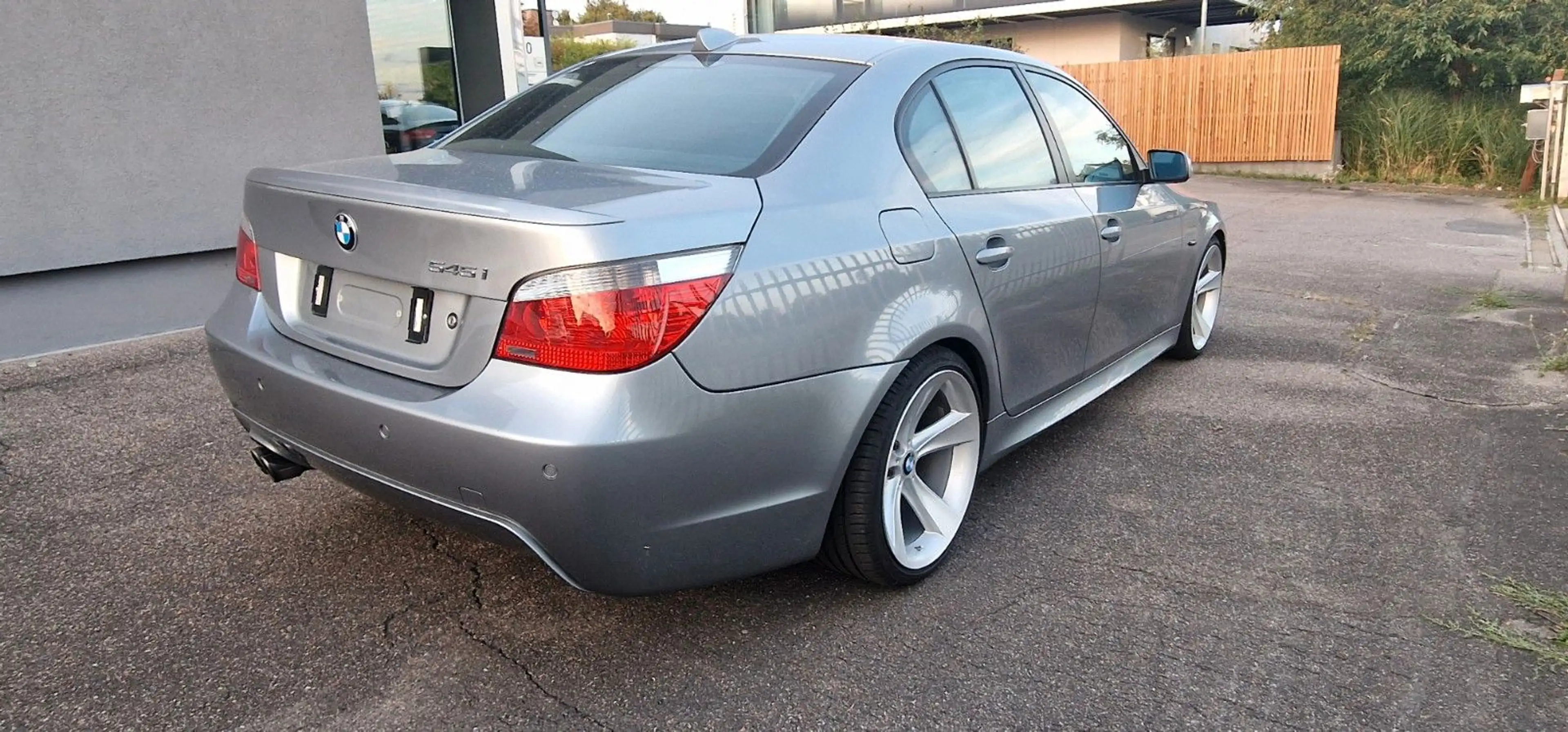 BMW 545 i E60 M-PAKET*19ZOLL*VOLL*Belüft.Einzelstück* — photo 11