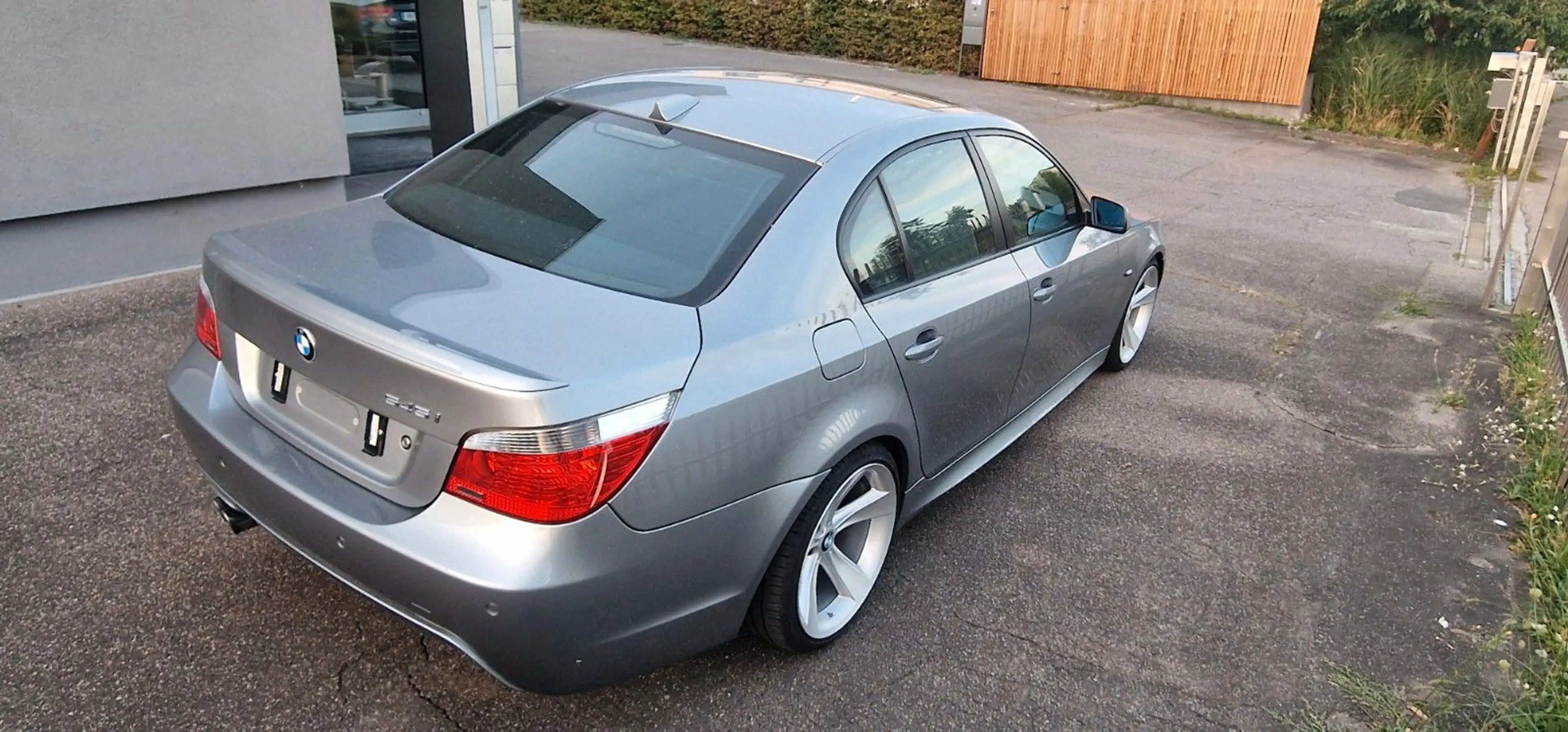 BMW 545 i E60 M-PAKET*19ZOLL*VOLL*Belüft.Einzelstück* — photo 8