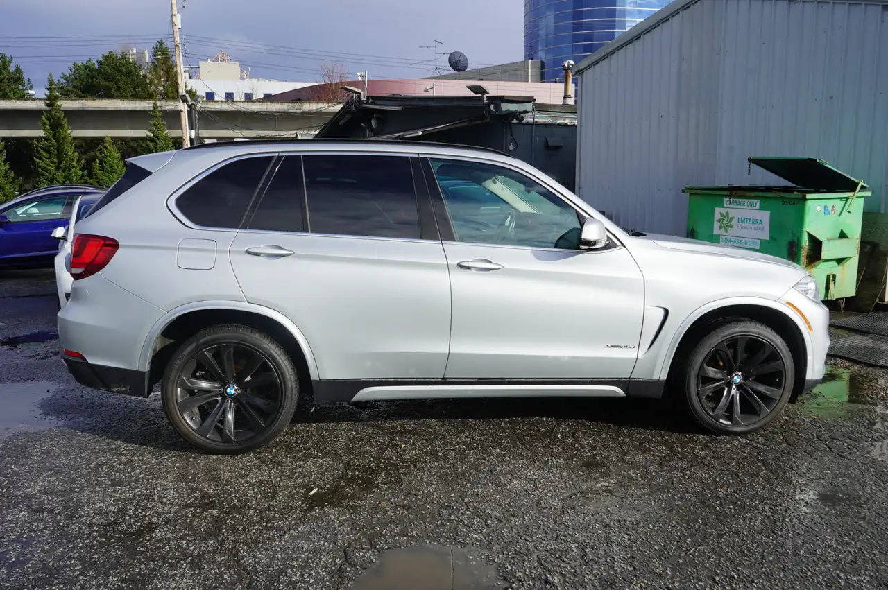 BMW X5 снимка BMW X5