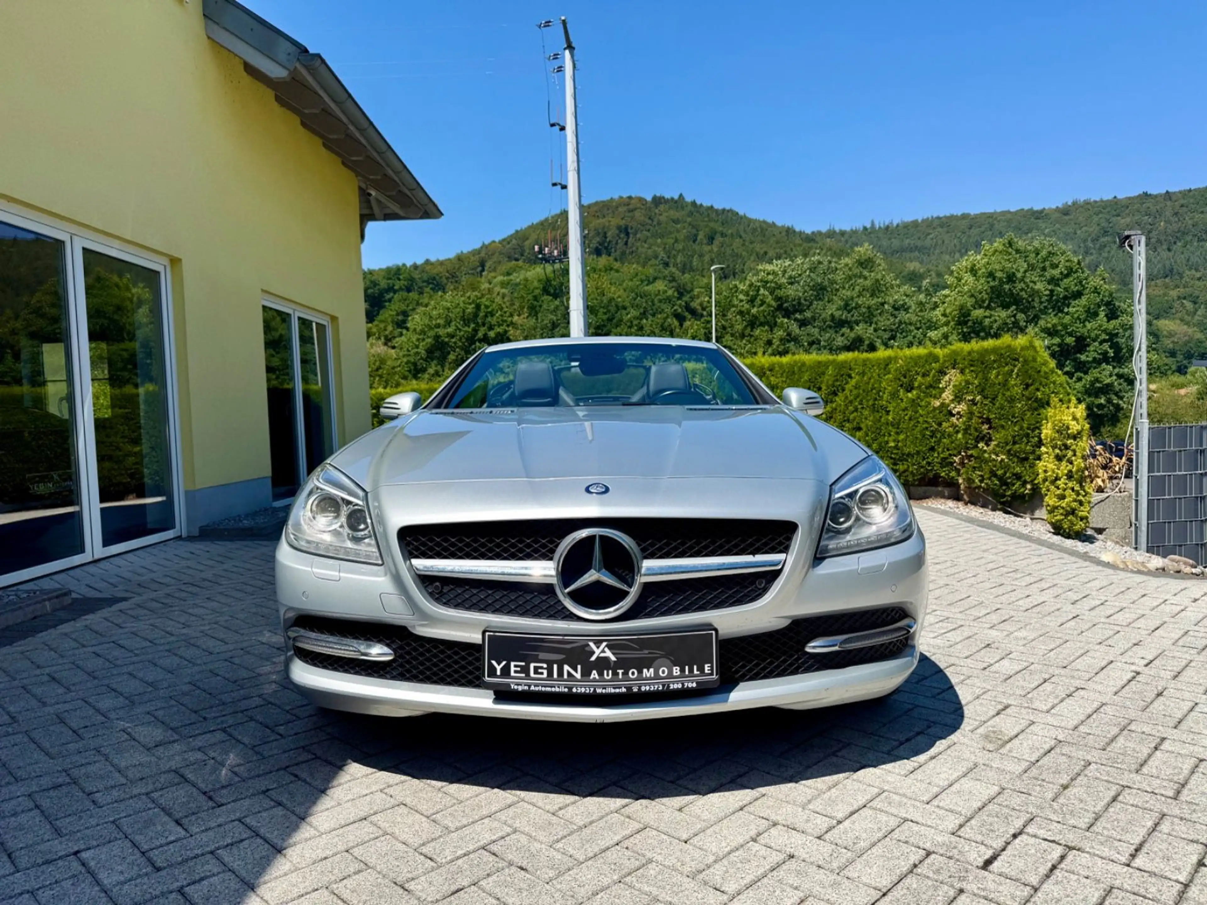 Mercedes-Benz SLK 200 Roadster BlueEfficiency Xenon-Pano — photo 4