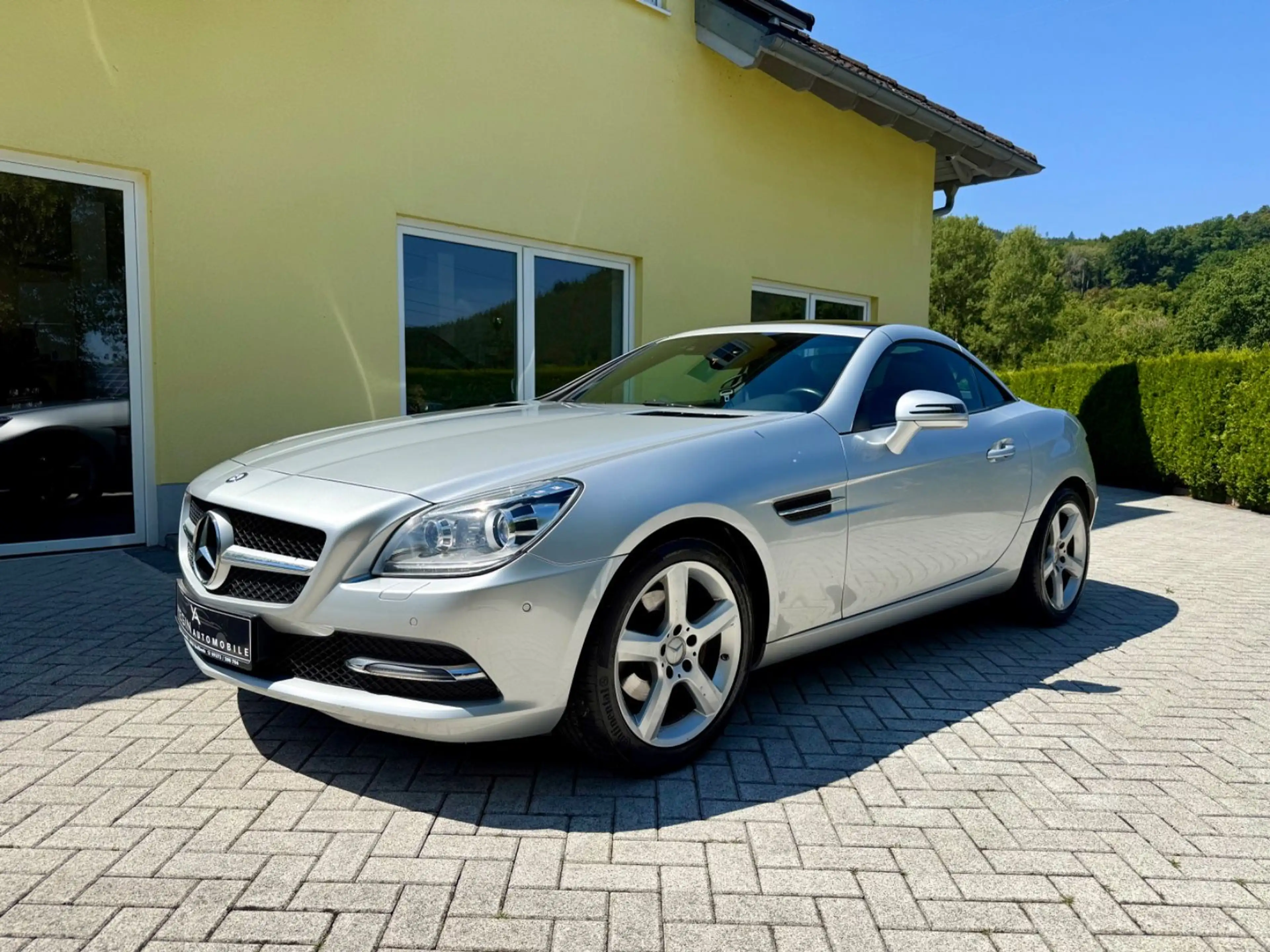 Mercedes-Benz SLK 200 Roadster BlueEfficiency Xenon-Pano — photo 9