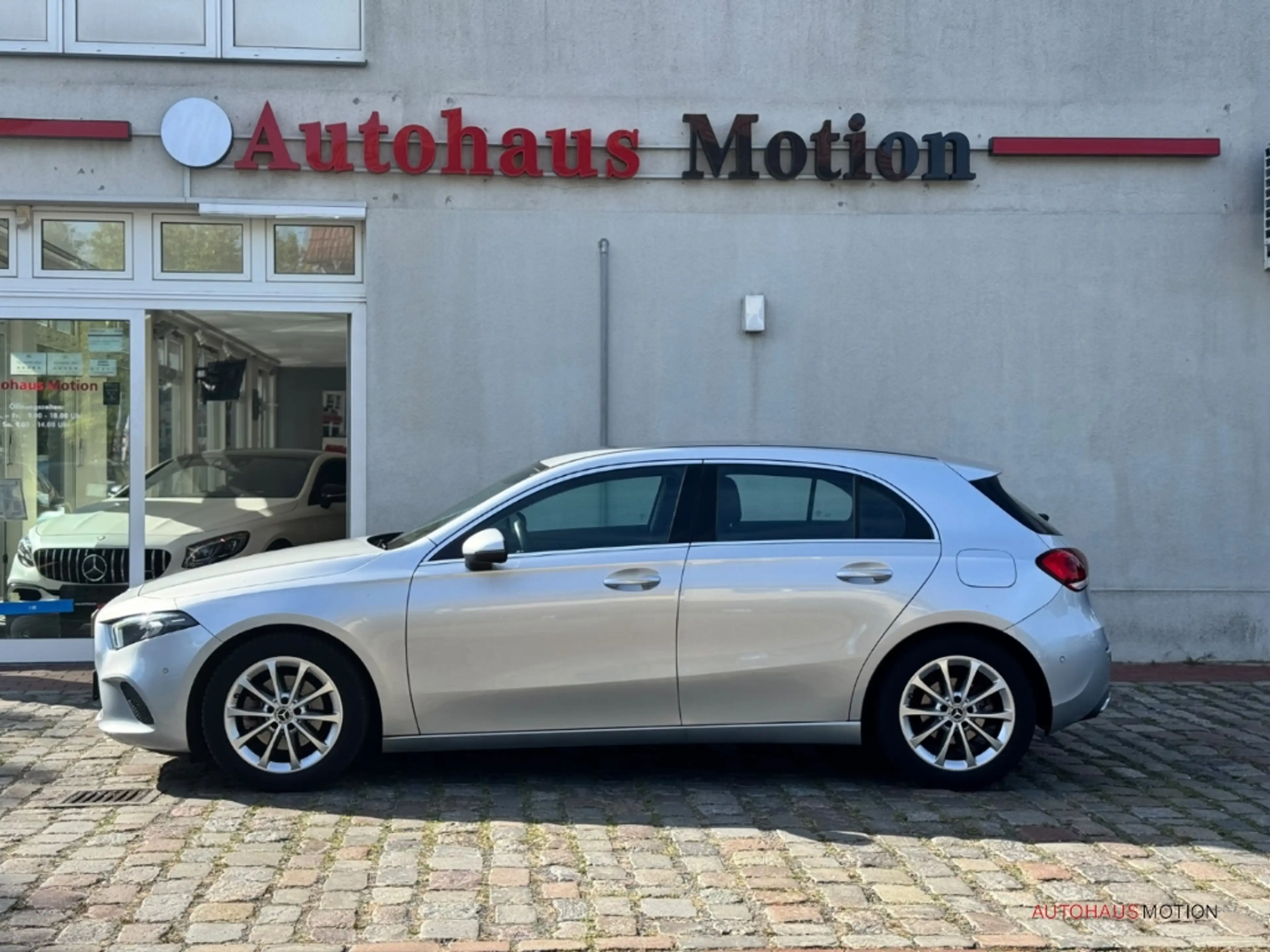 Mercedes-Benz A 200 Progressive Navi LED Kamera Totwinkelassistent — photo 8
