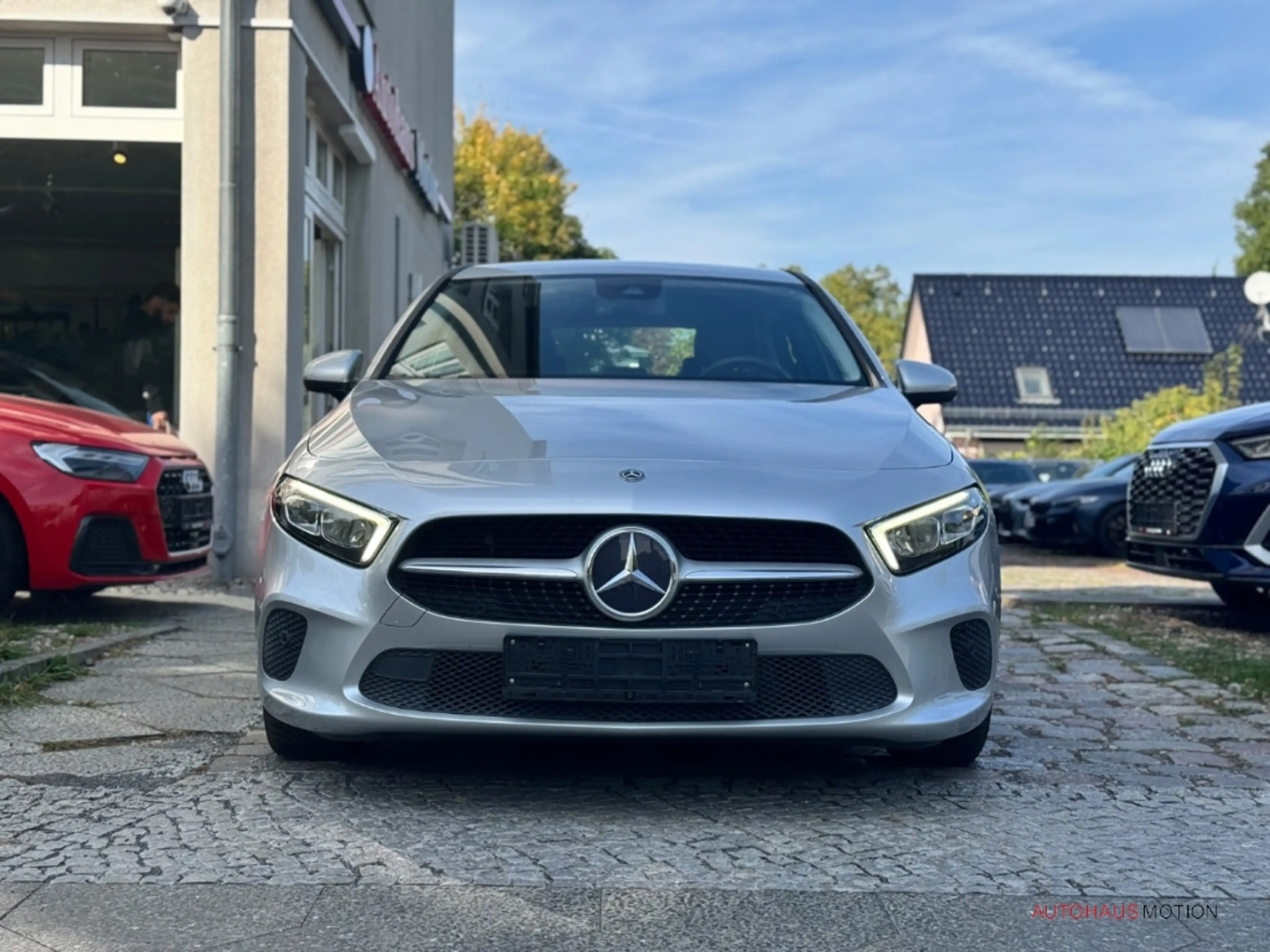 Mercedes-Benz A 200 Progressive Navi LED Kamera Totwinkelassistent — photo 3