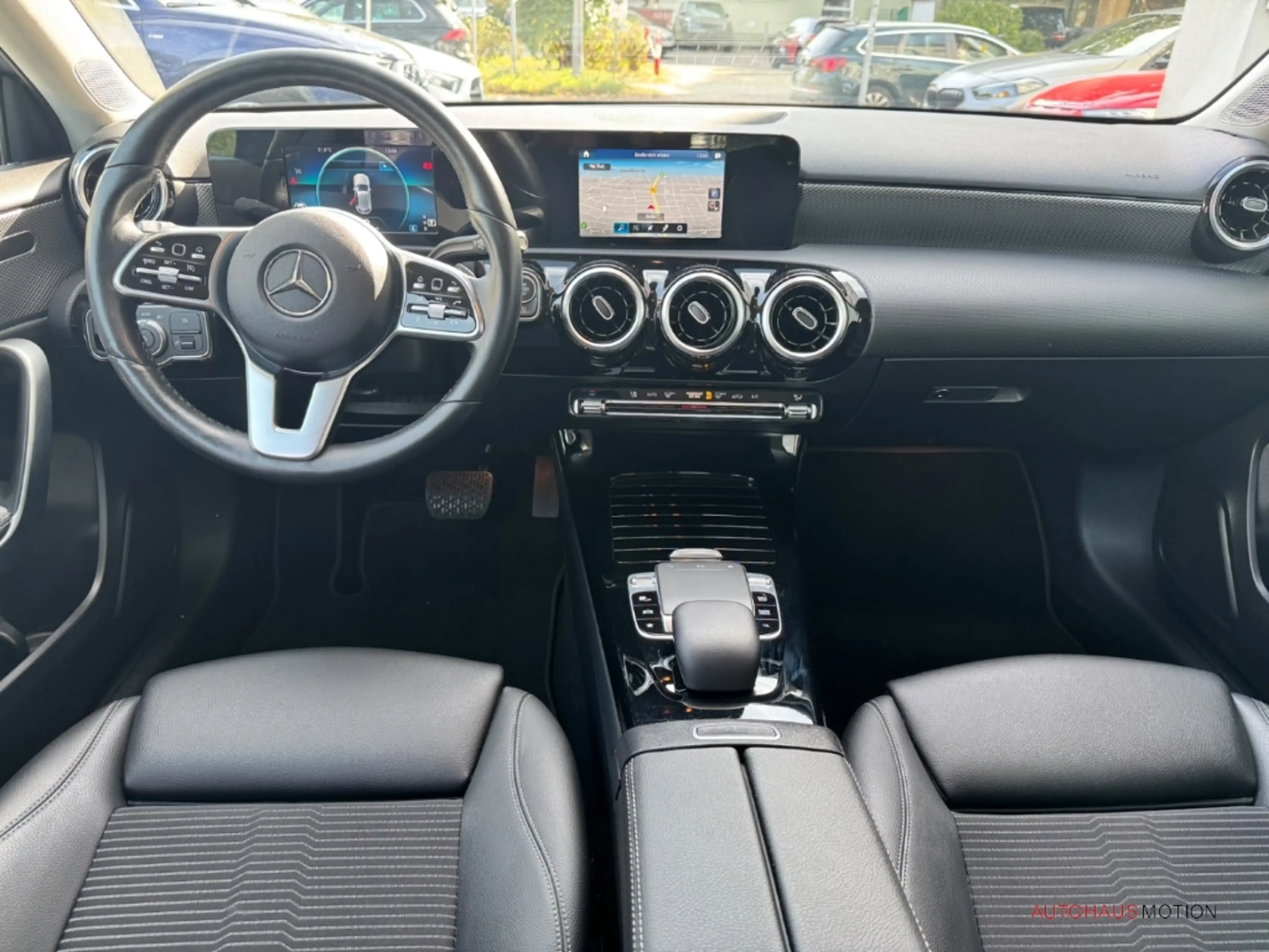 Mercedes-Benz A 200 Progressive Navi LED Kamera Totwinkelassistent — photo 12