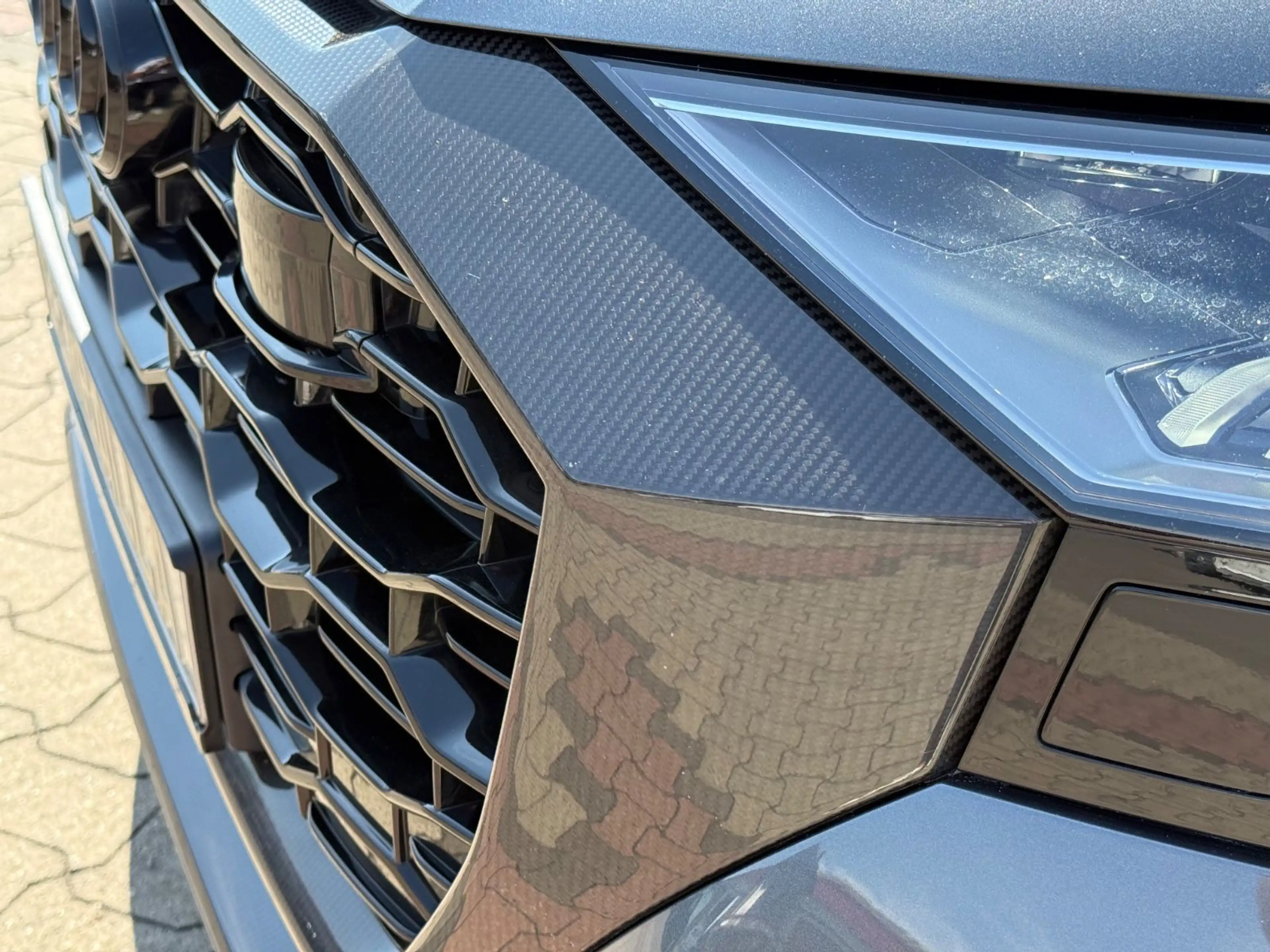 Audi RS Q8 4.0 TFSI QUATTRO, FULL CARBON, B&O, 23" — photo 5