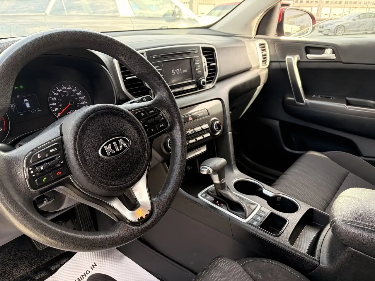 Kia Sportage снимка Kia Sportage