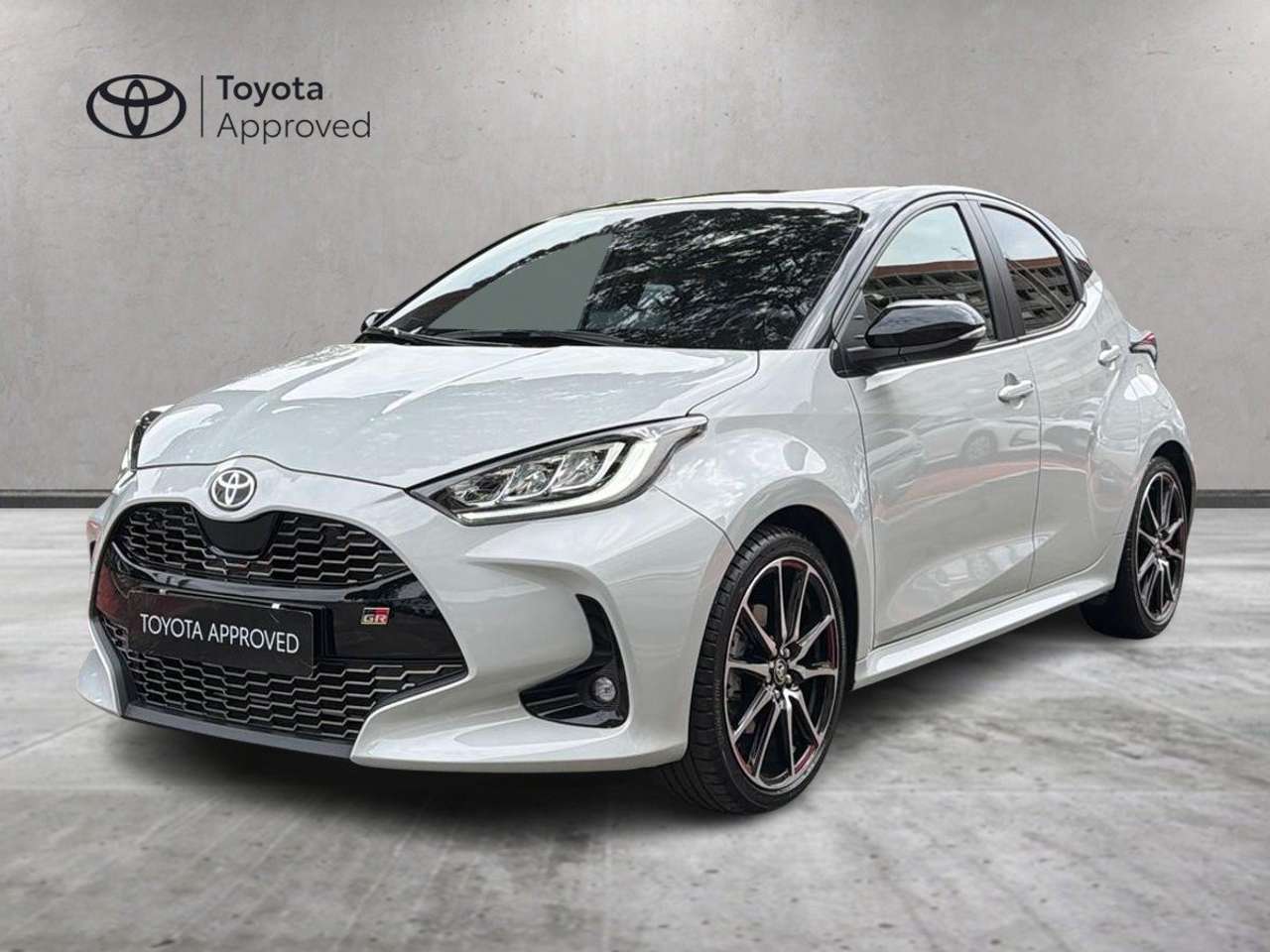 Toyota Yaris Yaris 1.5h GR Sport