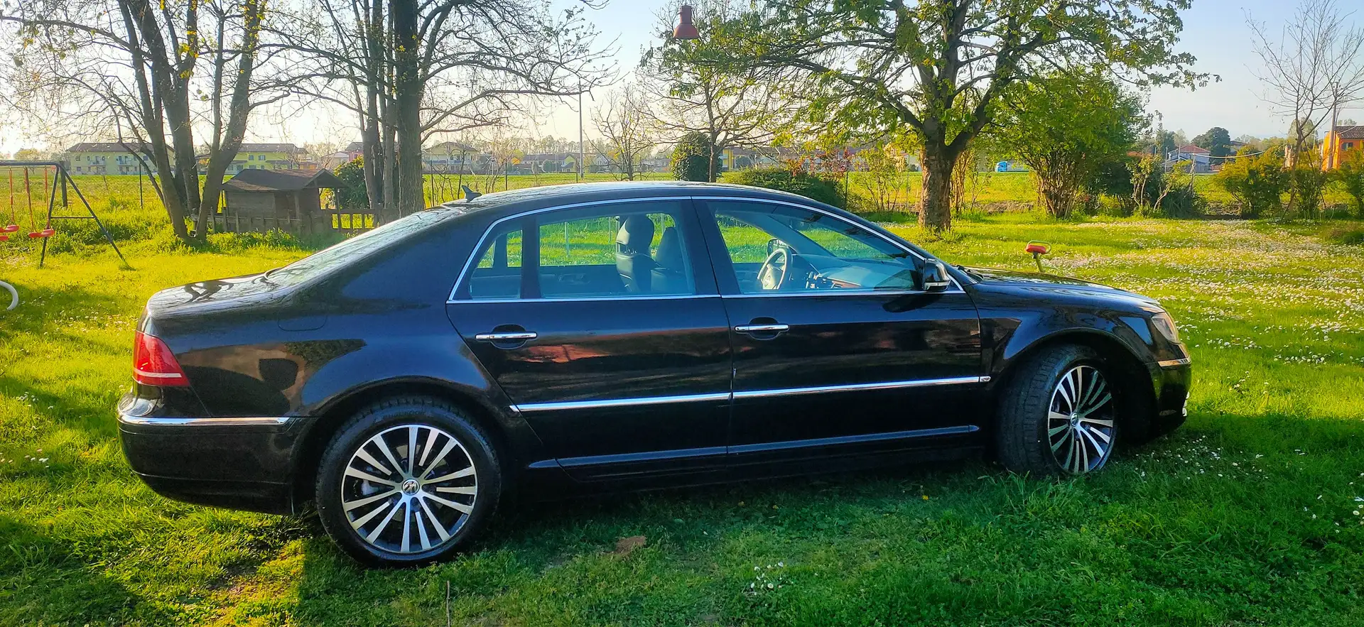 Volkswagen Phaeton Phaeton+2012+3.0+V6+tdi+240cv+tiptronic Czarny - 2