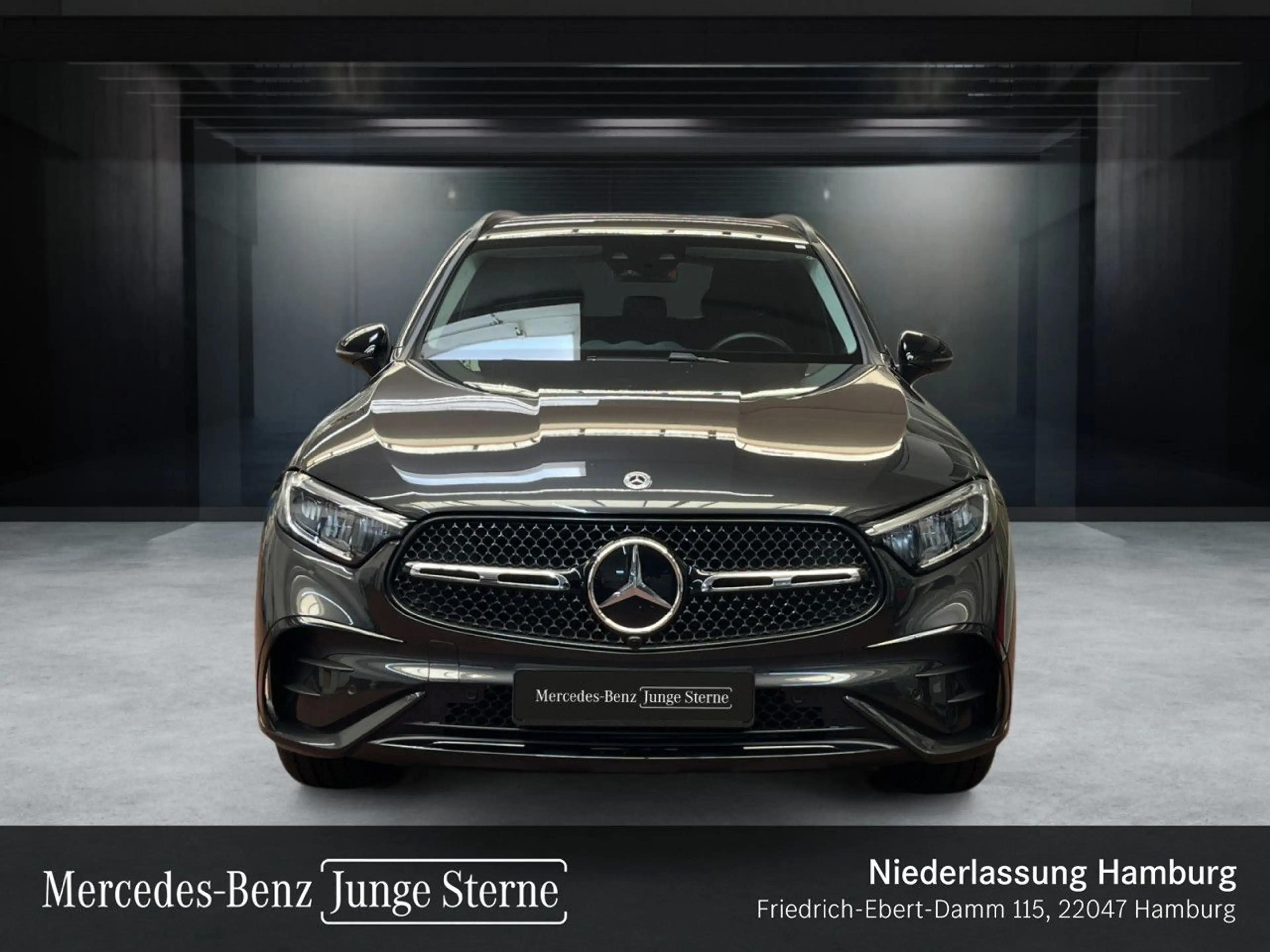 Mercedes-Benz GLC 200 4M AMG+NIGHT+AHK+LED+KAMERA+KEYLESS+9G — photo 10