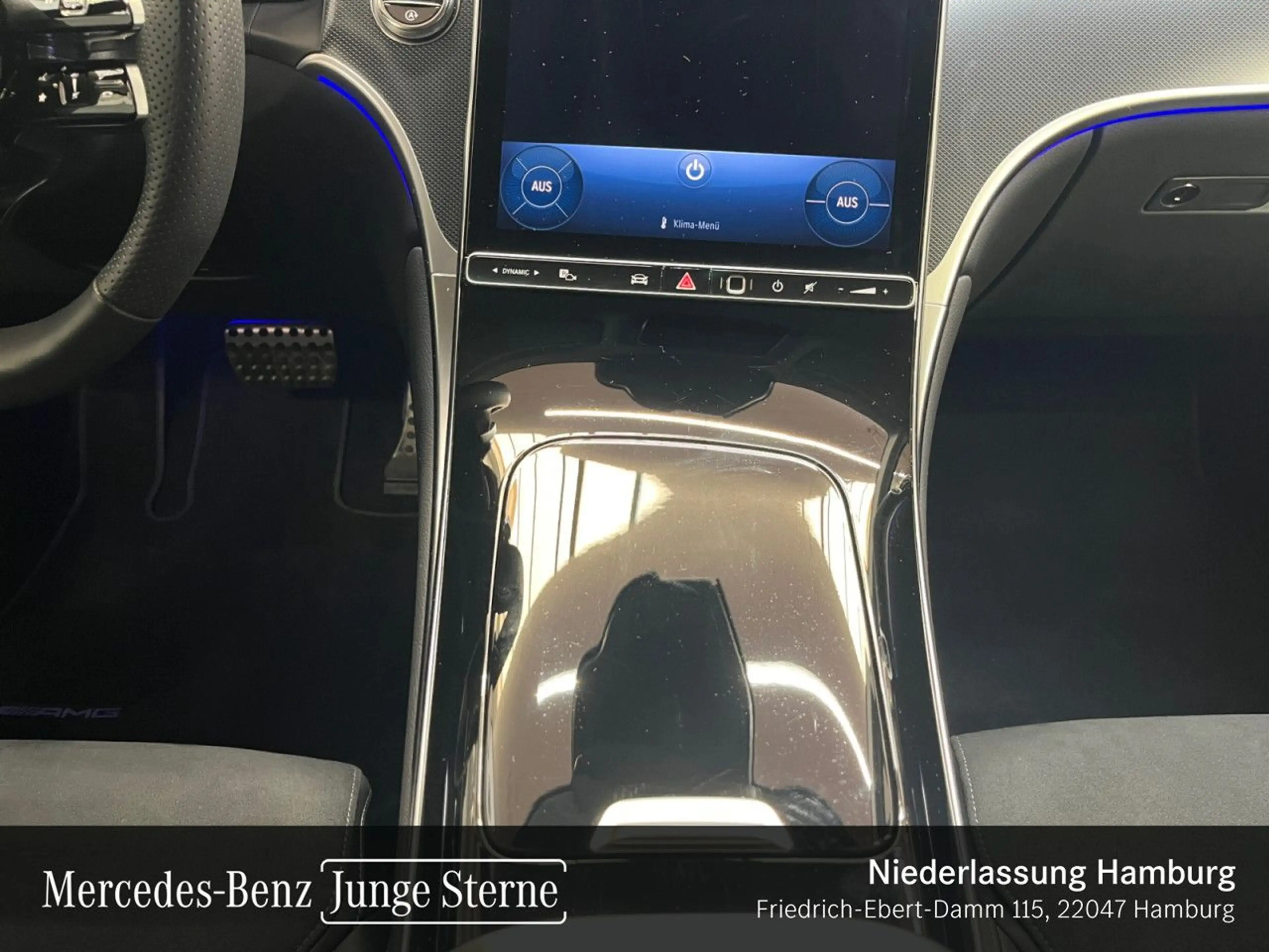 Mercedes-Benz GLC 200 4M AMG+NIGHT+AHK+LED+KAMERA+KEYLESS+9G — photo 15