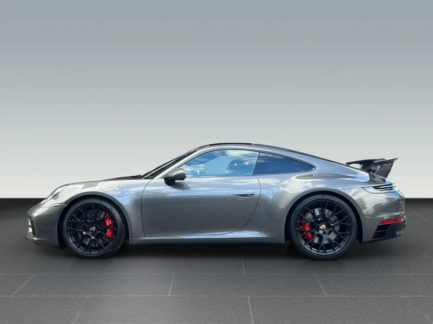 Porsche 992 (911) Carrera GTS AeroKit,Glasd.Abstandsregl Grau - 2
