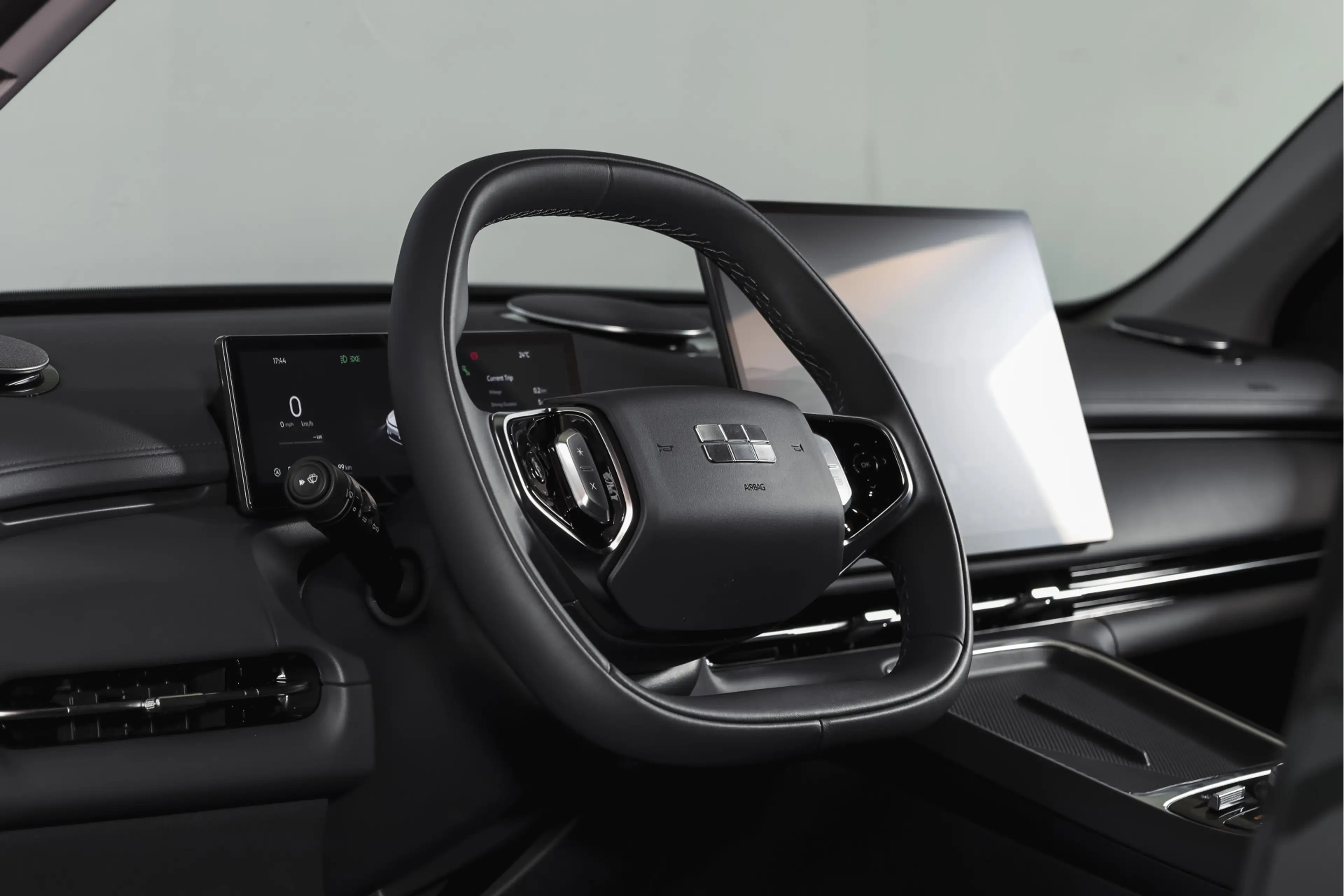 Geely Starray EM-i 1.5 Pro PHEV | 83km Elektrisch | 360° Camera | Sto — photo 14