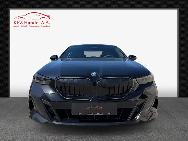 BMW 520 520 d xDrive M PAKET PRO * 1 BESITZ * FINANZIERUNG Ansicht 3