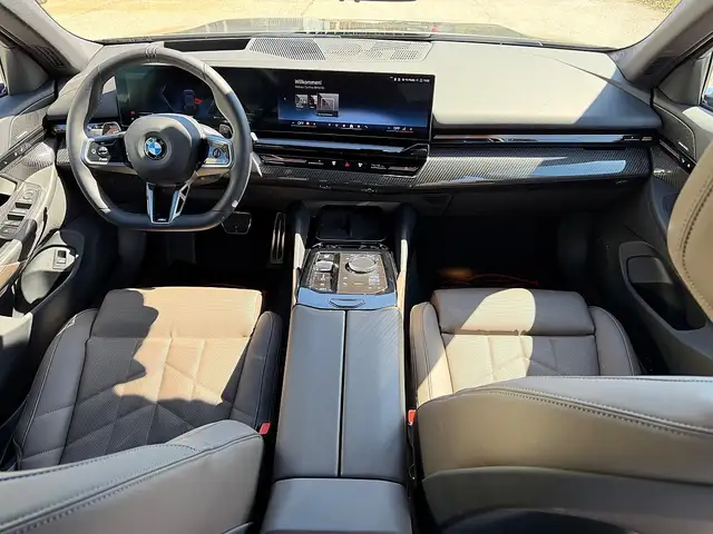 BMW 520 520 d xDrive M PAKET PRO * 1 BESITZ * FINANZIERUNG Ansicht 9