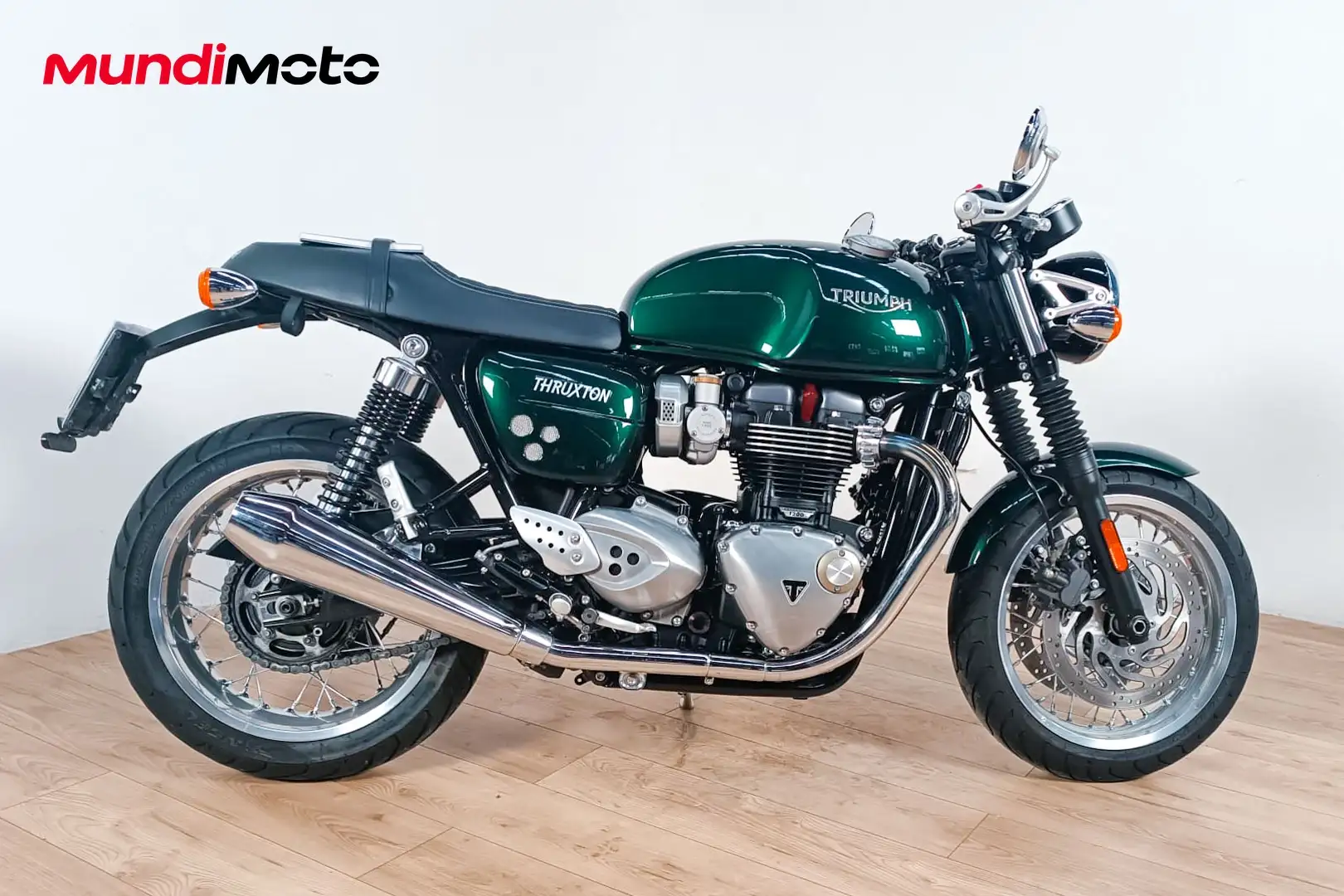 Triumph Thruxton - 1