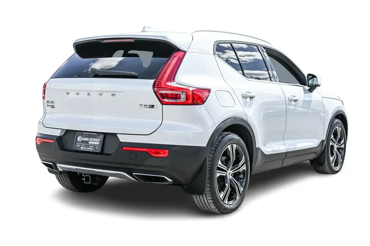 Volvo XC40 снимка Volvo XC40