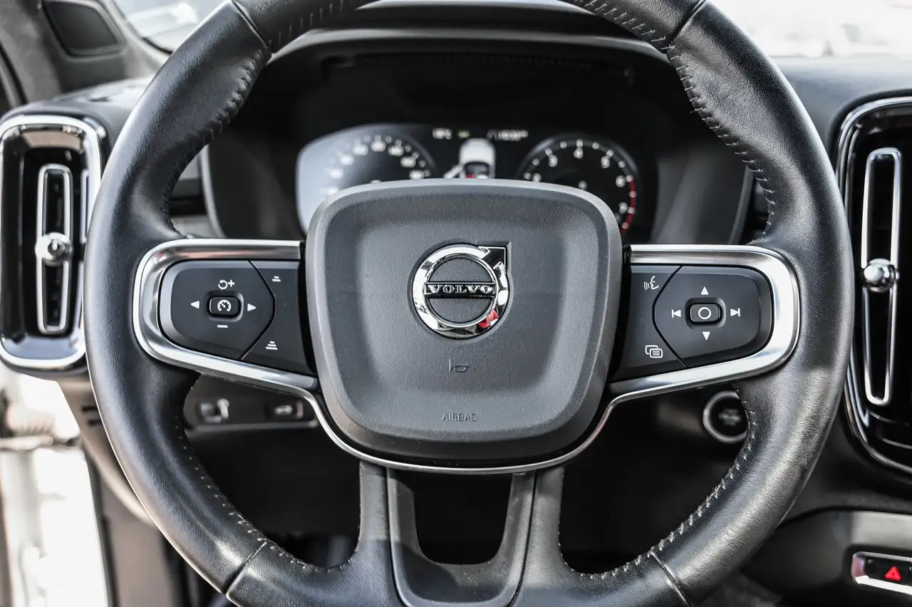 Volvo XC40 снимка Volvo XC40