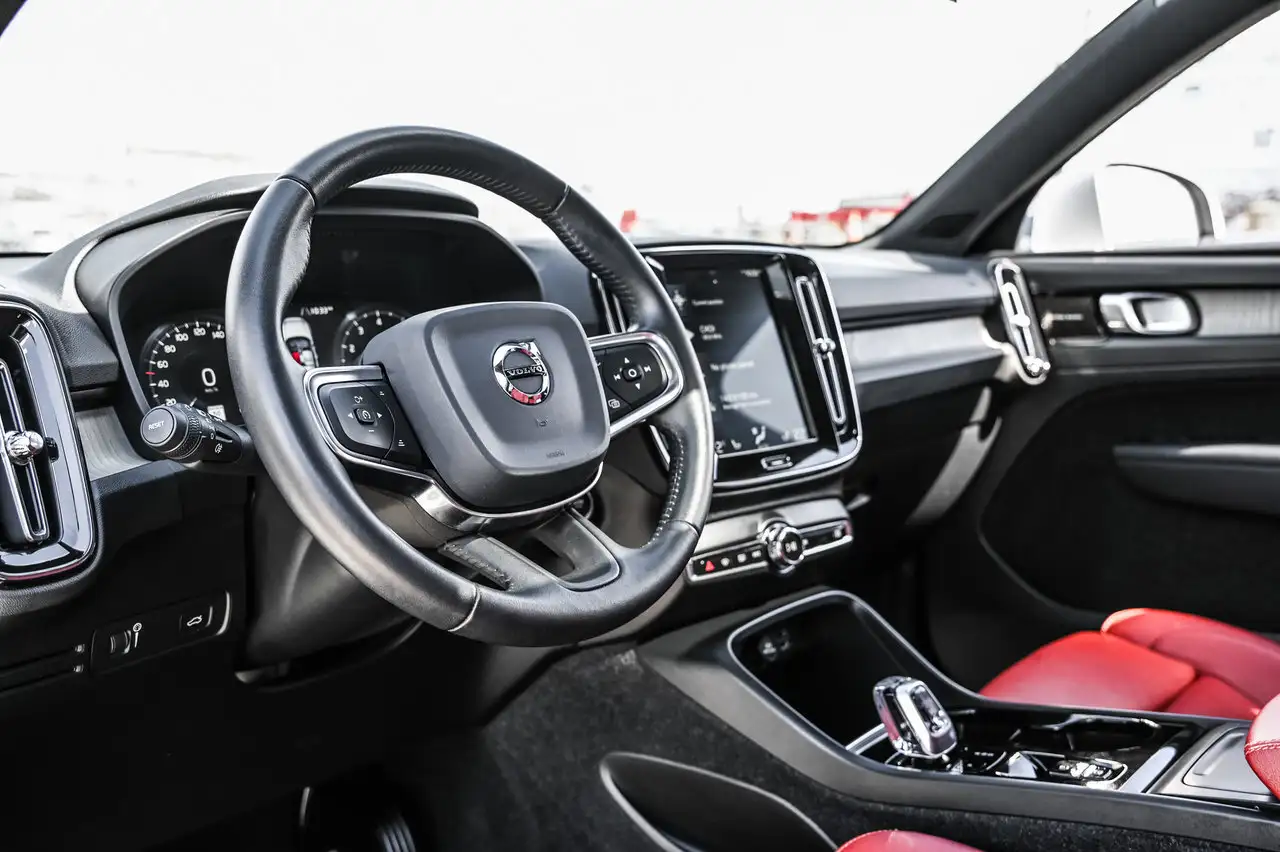 Volvo XC40 снимка Volvo XC40