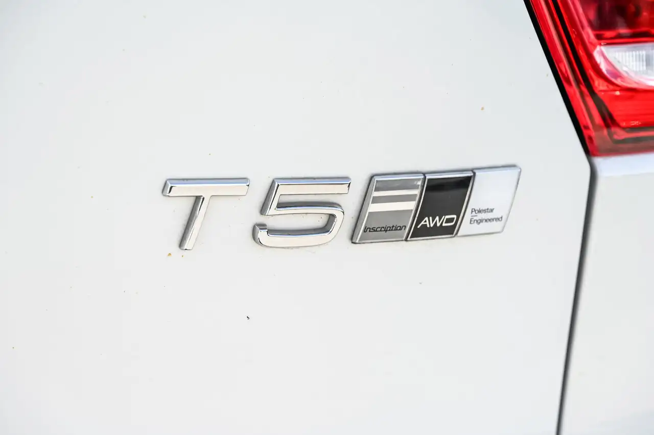 Volvo XC40 снимка Volvo XC40