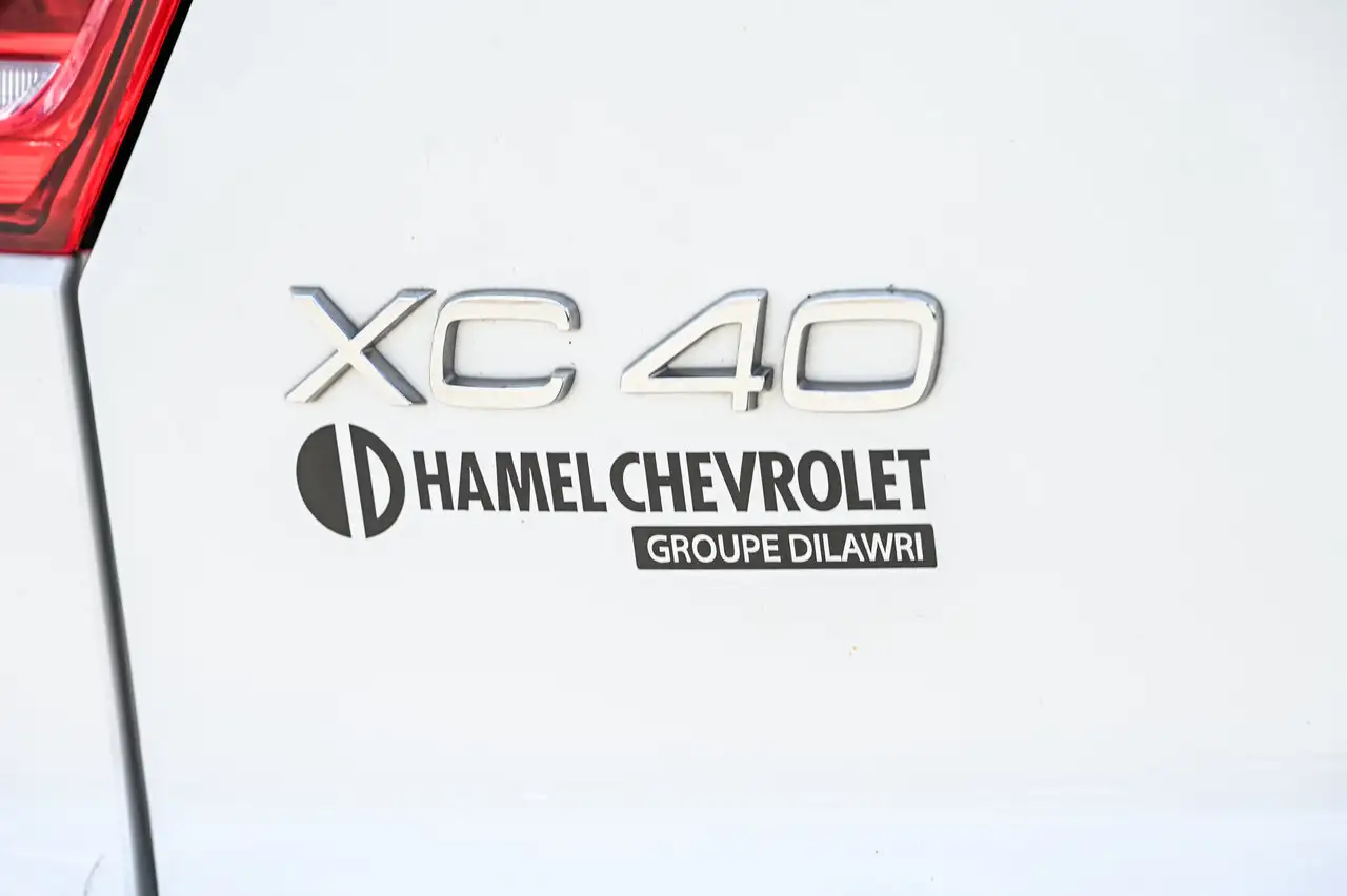 Volvo XC40 снимка Volvo XC40