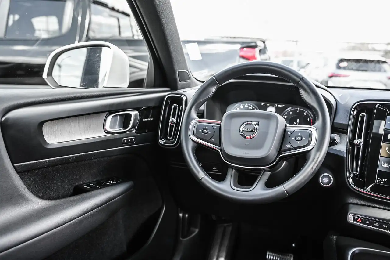 Volvo XC40 снимка Volvo XC40