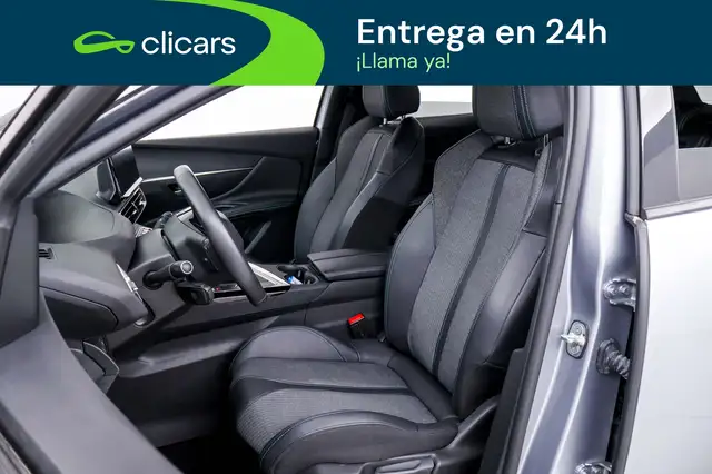 Peugeot 3008 view 3