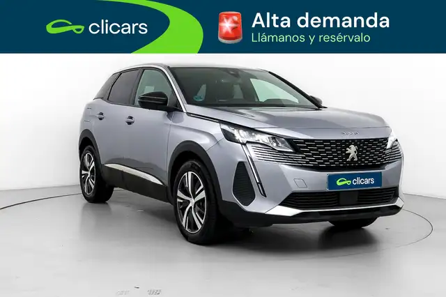 Peugeot 3008 view 5