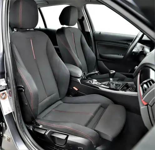 BMW 1 Series view 14