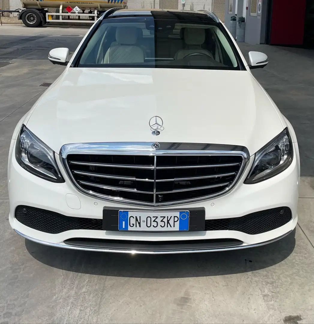 Mercedes-Benz C 300 SW de eq-power Premium auto - 1