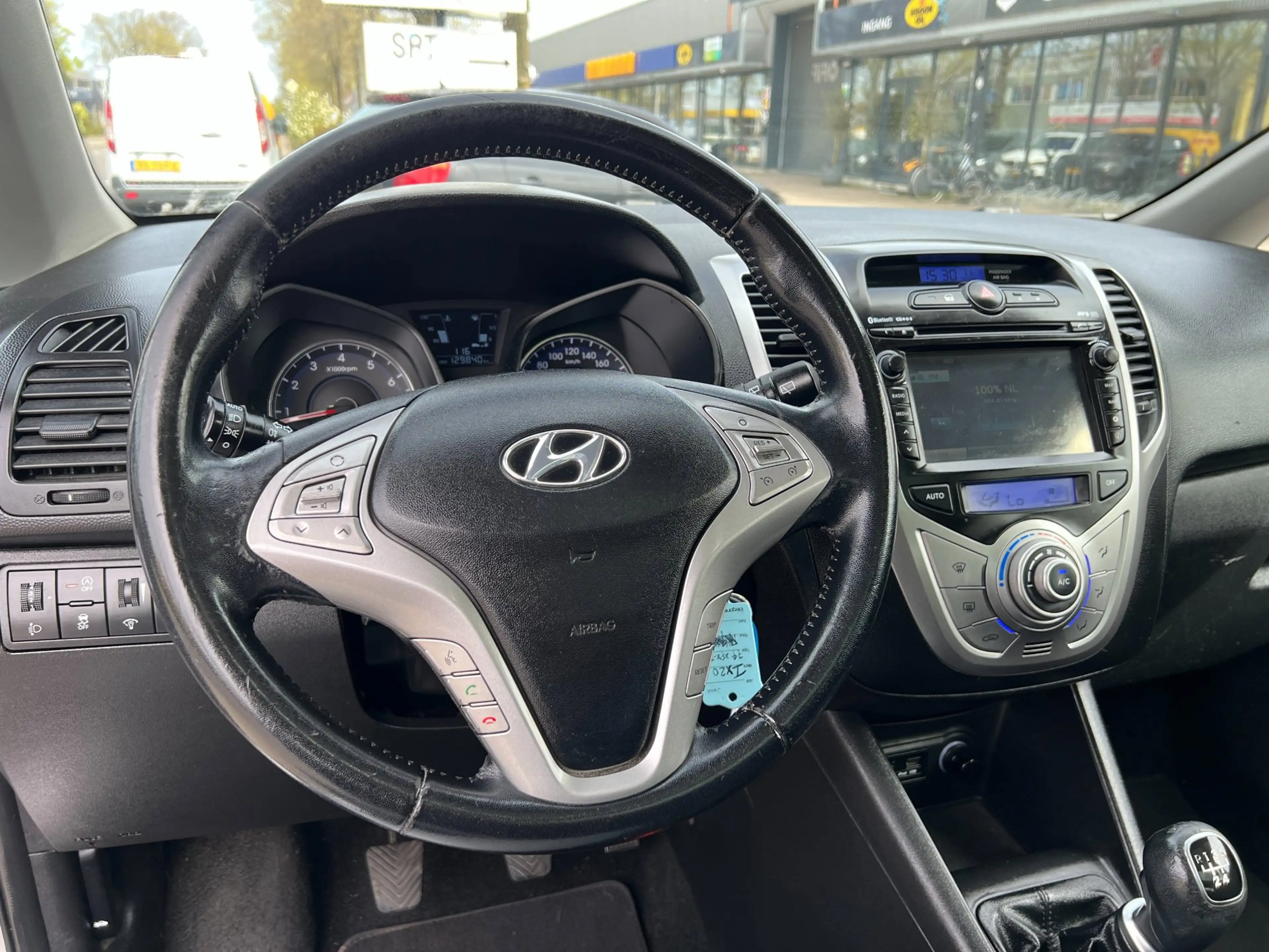 Hyundai iX20 1.4i i-Vision - PANORAMA - DEALER ONDERHOUD ! — photo 6