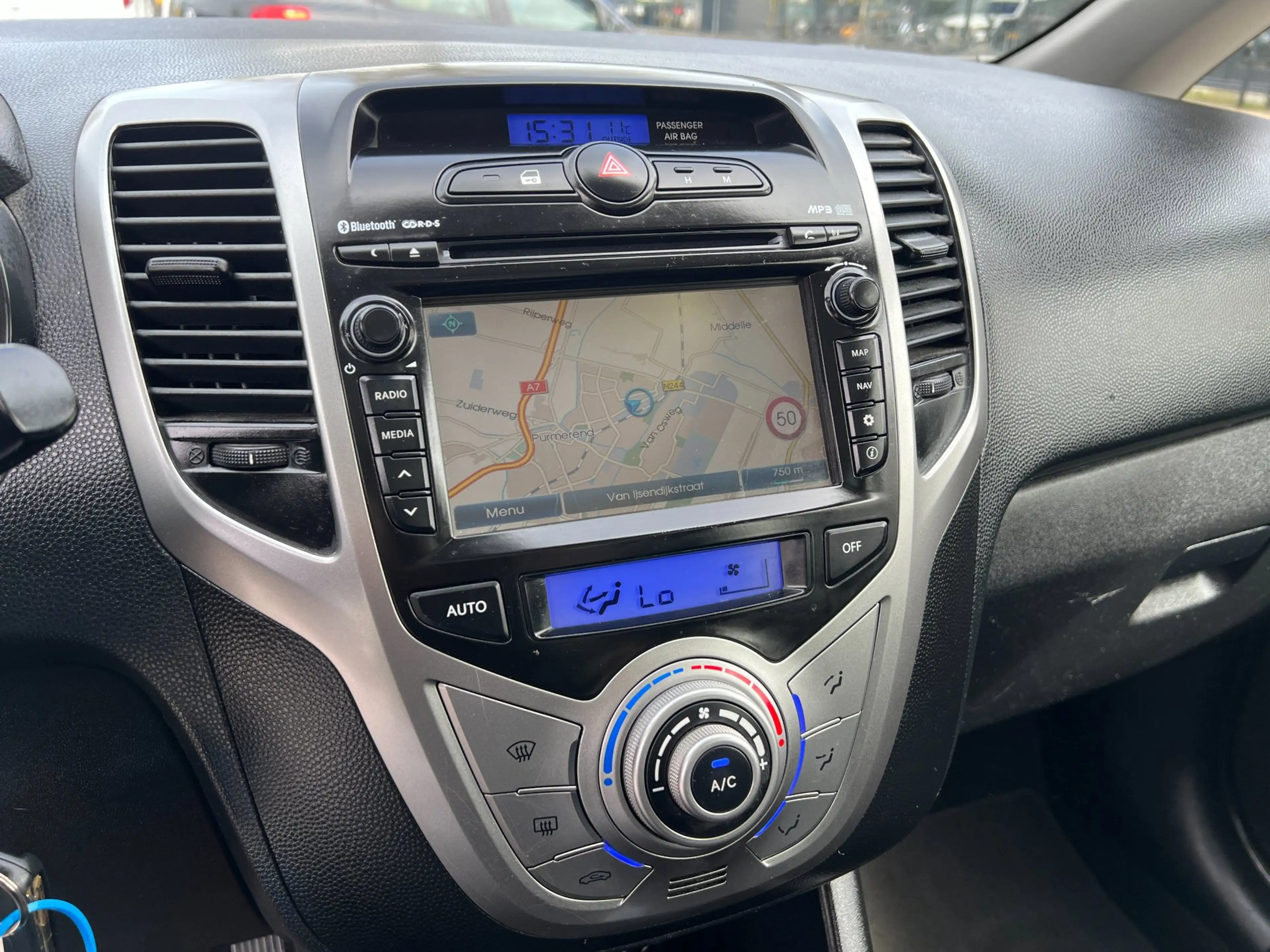 Hyundai iX20 1.4i i-Vision - PANORAMA - DEALER ONDERHOUD ! — photo 9