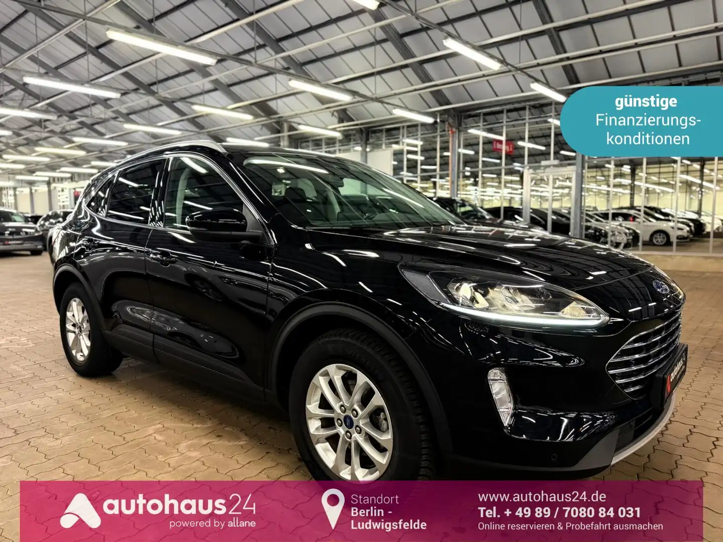 Ford Kuga 2.5 Duratec Hybrid FHEV Titanium Zwart - 1