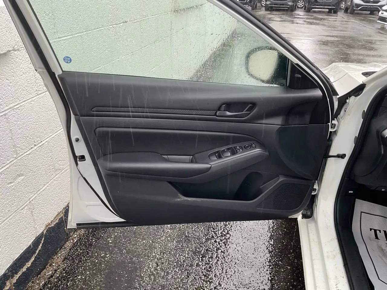 Nissan Altima снимка Nissan Altima