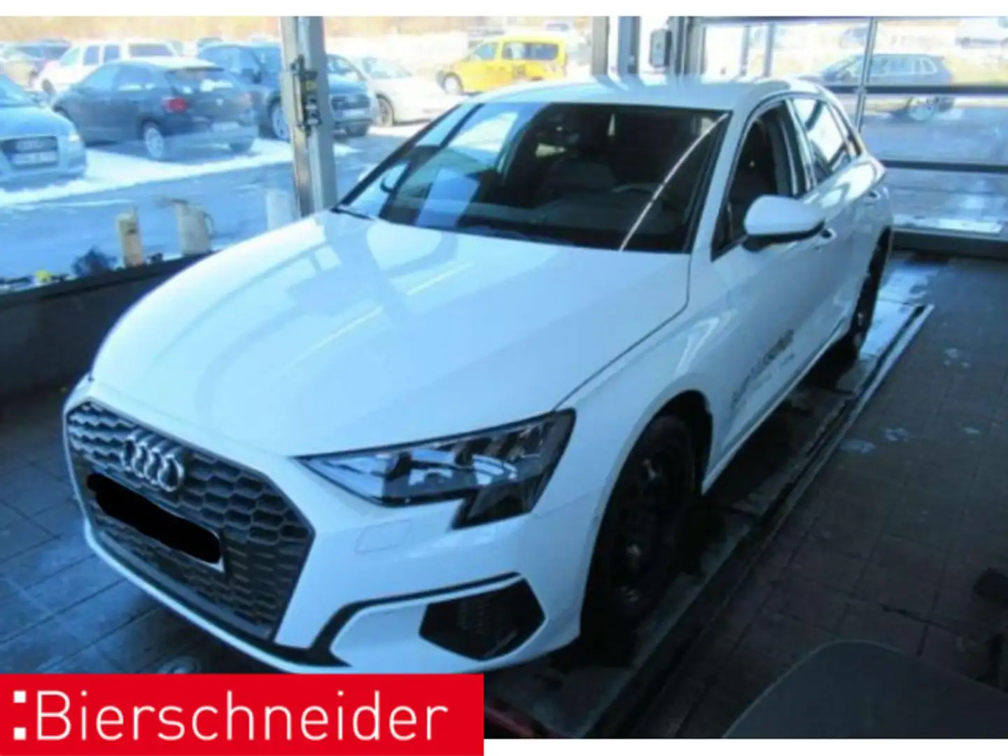 Audi A3 30TFSI AHK NAVI PDC SHZ VC Weiß - 2