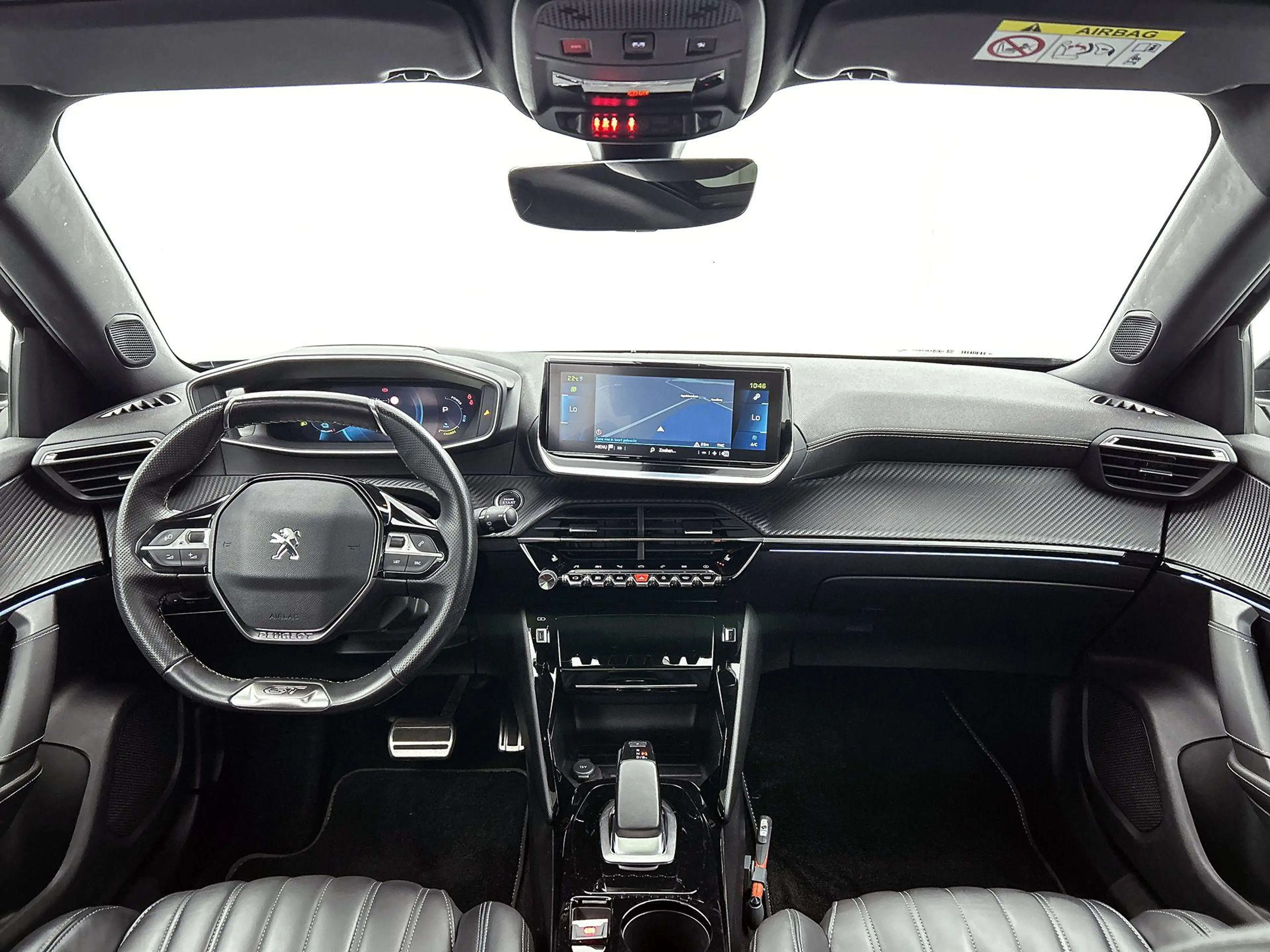 Peugeot e-2008 SUV EV GT Pack 50 kWh 136pk | Accu 92% | Navigatie — photo 13