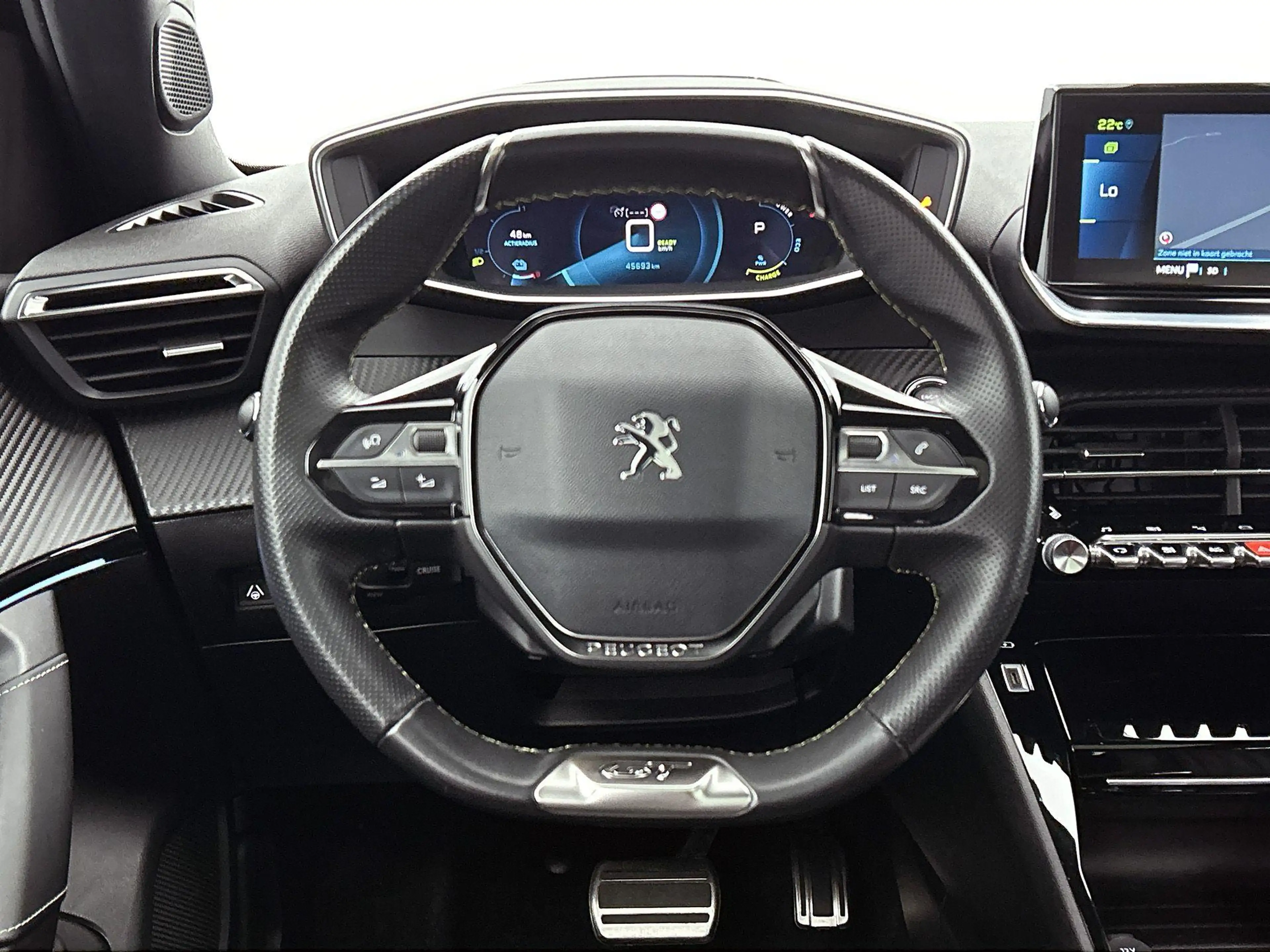 Peugeot e-2008 SUV EV GT Pack 50 kWh 136pk | Accu 92% | Navigatie — photo 14