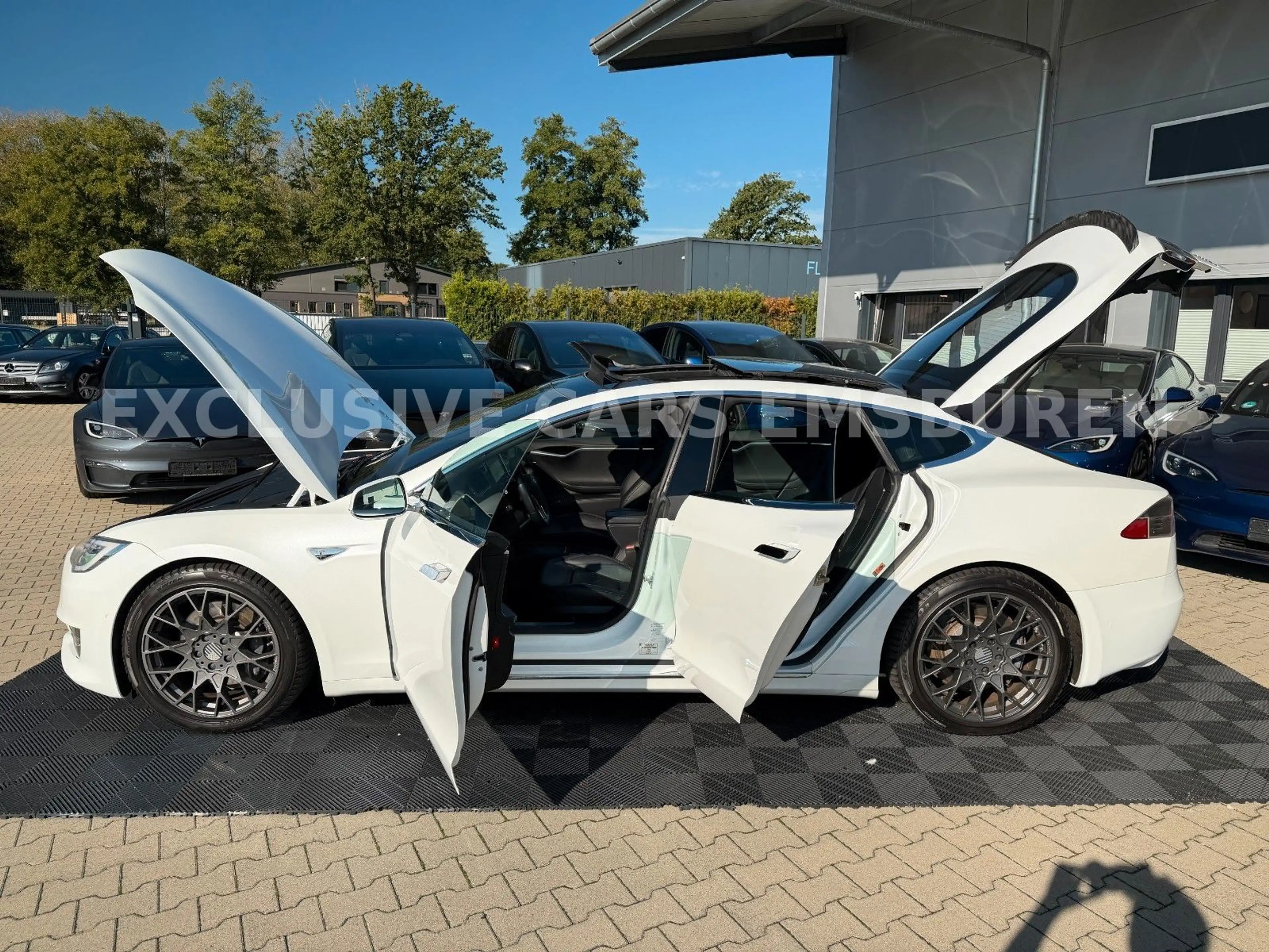 Tesla Model S MODEL S 90D | FREE SUPERCHARGER SC01 | CCS | — photo 2