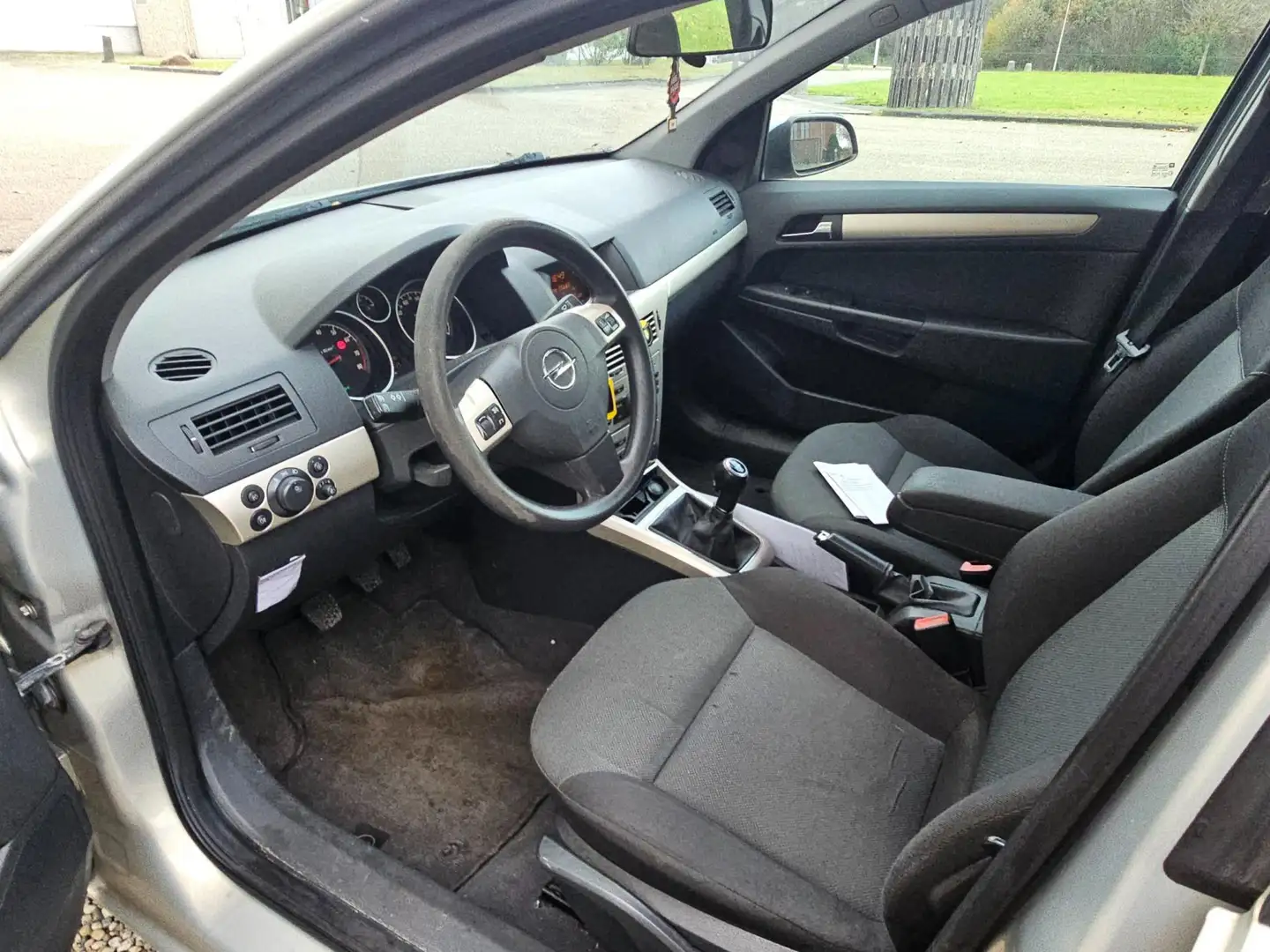 Opel Astra 1.6 Temptation *apk:10-2026* Gri - 2