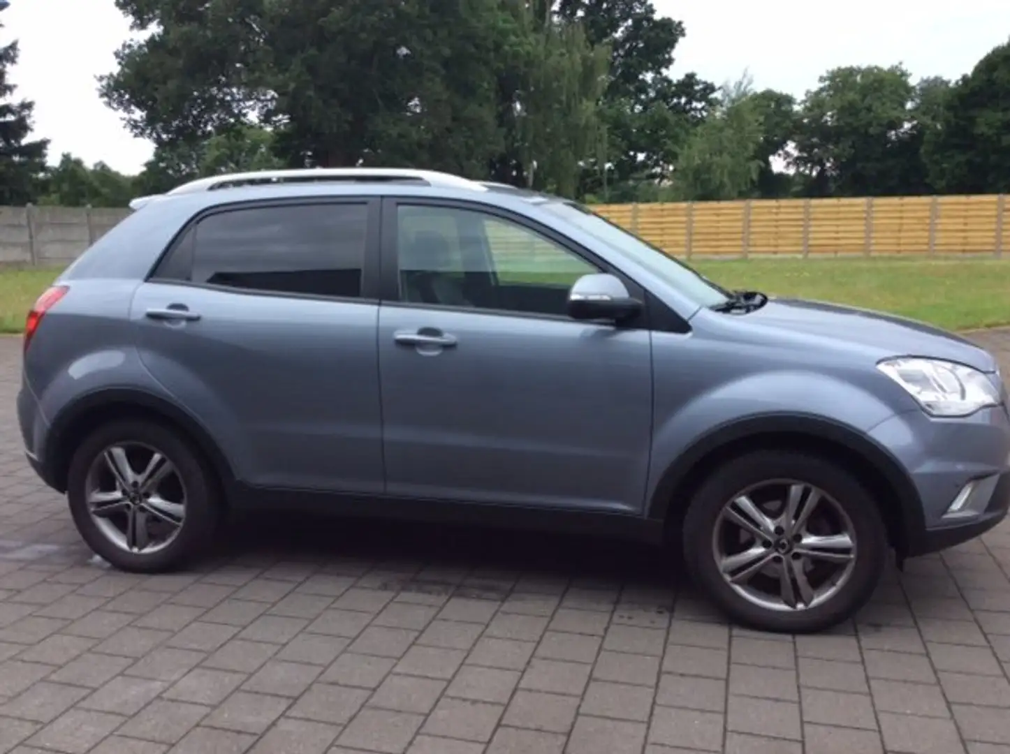 SsangYong Korando D20T * Airco * Trekhaak * Parkersensor V+A Grijs - 2