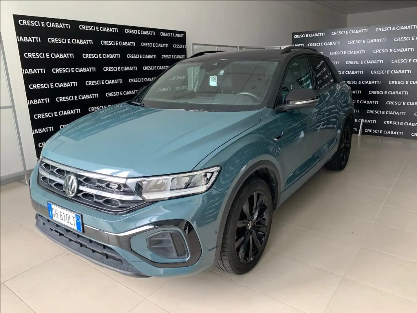 Volkswagen T-Roc 2.0 TDI SCR R-Line Blauw - 1